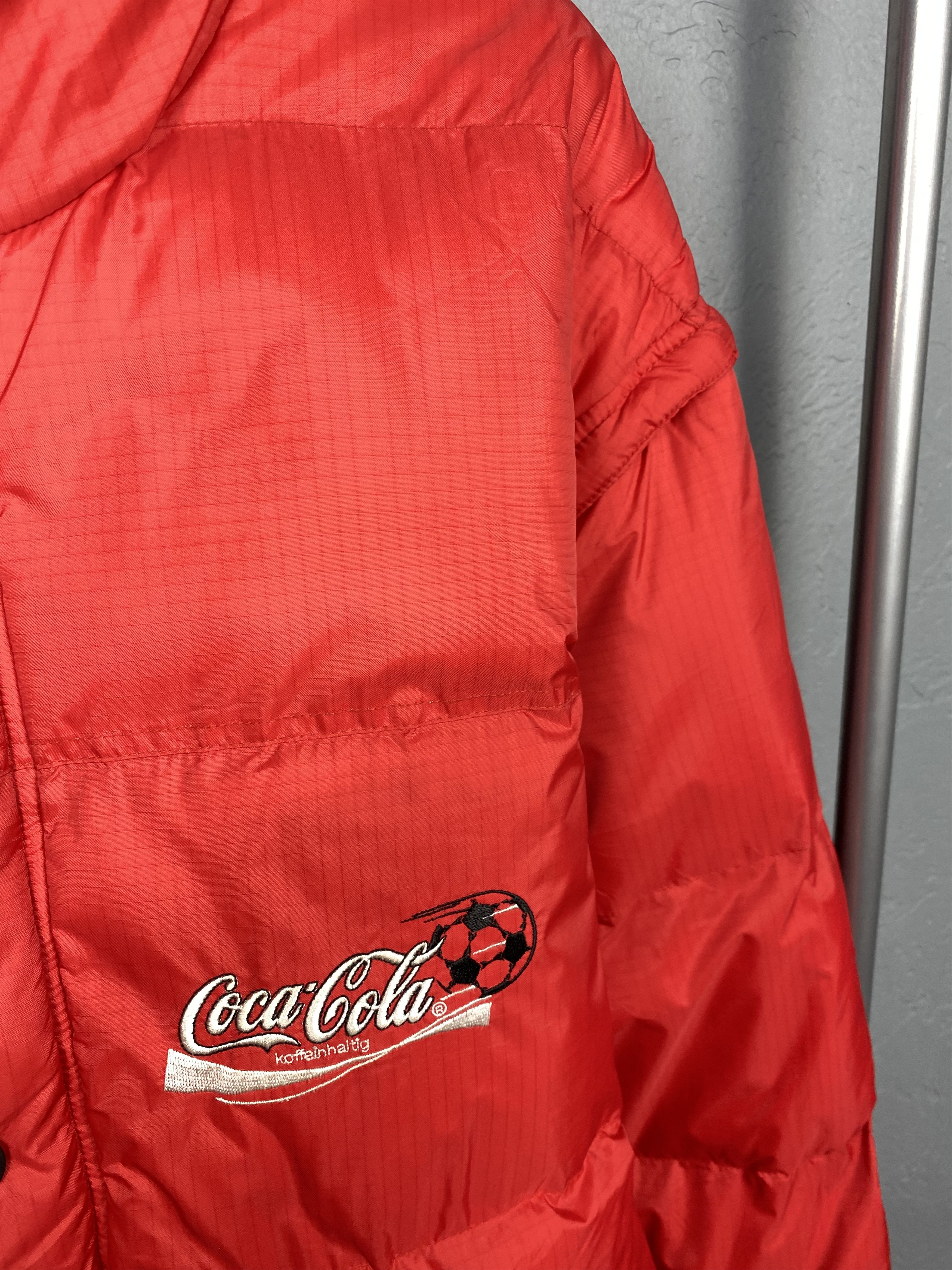 Coca Cola Coca Cola 90s Vintage Mens Puffer Jacket VEST Size US XL / EU 56 / 4 - 3 Thumbnail