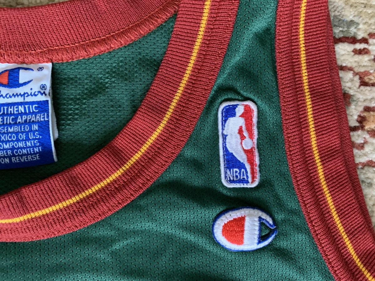 Champion × NBA × Vintage Vintage Shawn Kemp Seattle SuperSonics NBA Champion Jersey Size US M / EU 48-50 / 2 - 9 Thumbnail