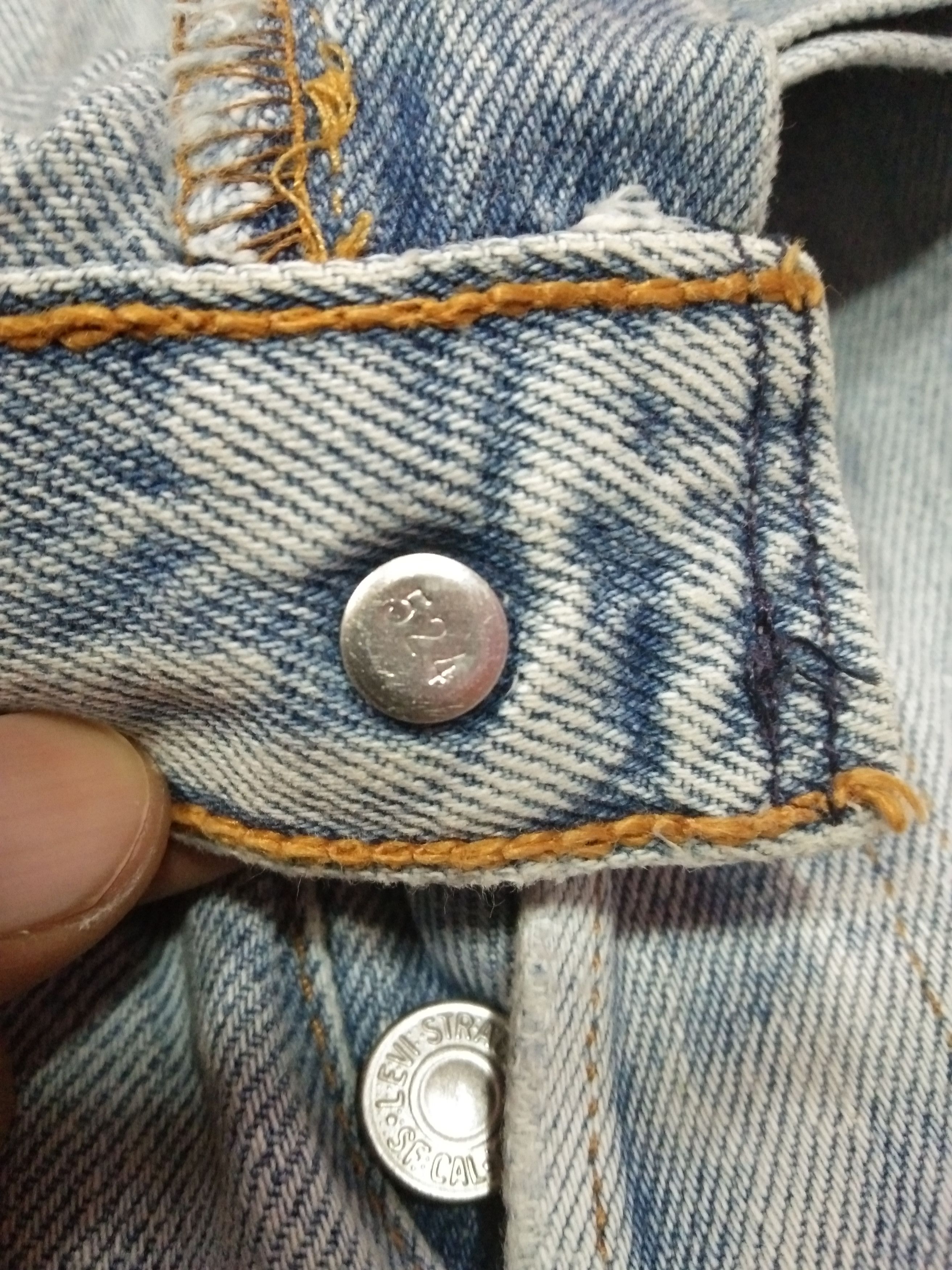 Levi's × Vintage 90s Vintage Levis 501 Made In USA Distressed Jeans 32x31 Size US 32 / EU 48 - 7 Thumbnail