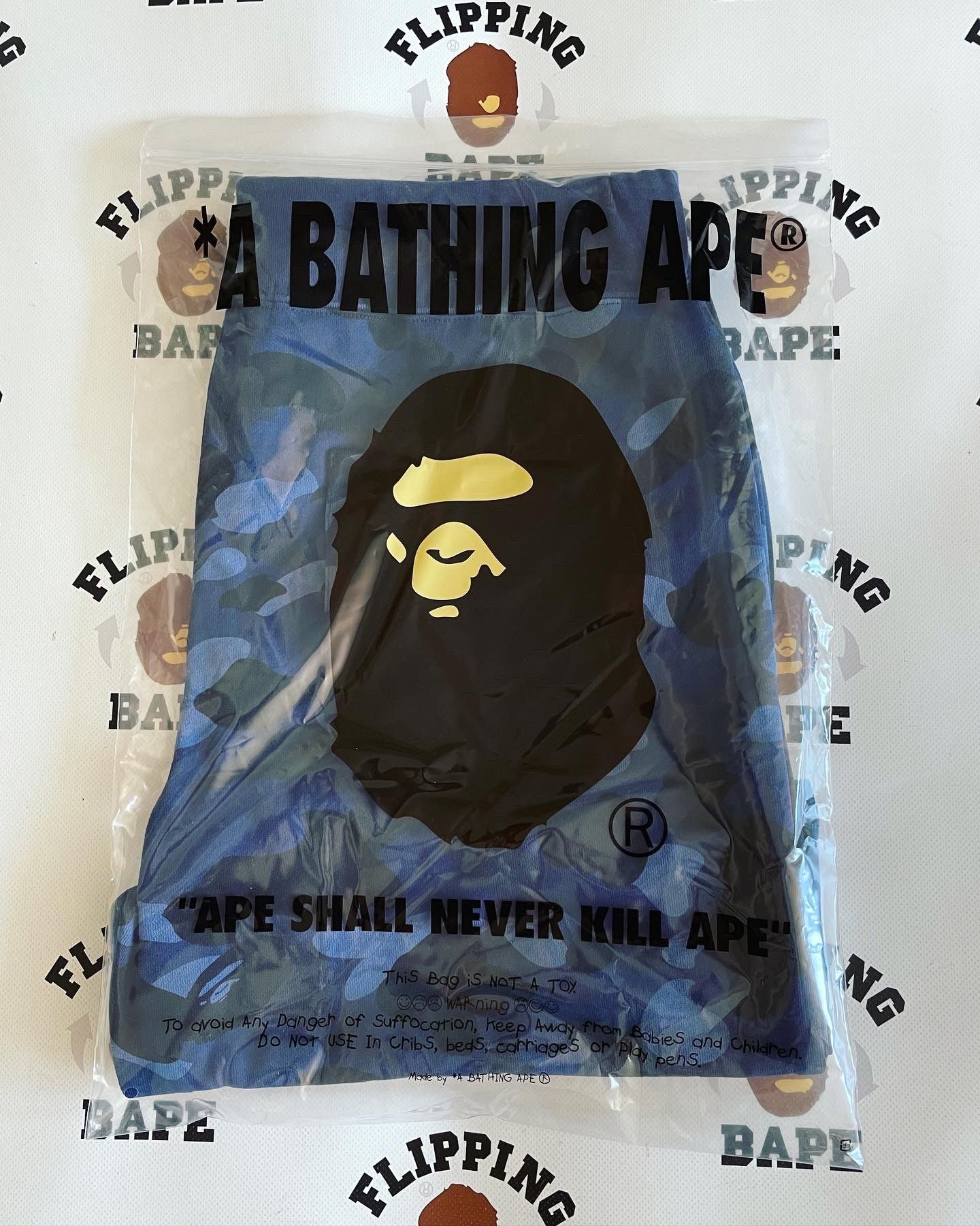Bape BAPE COLOR CAMO SWEAT SHORTS Size US 36 / EU 52 - 8 Thumbnail