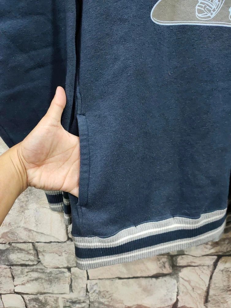 Vintage Offer Me 🤠 Vintage Surf Bear Board Sweatshirts Size US L / EU 52-54 / 3 - 4 Thumbnail