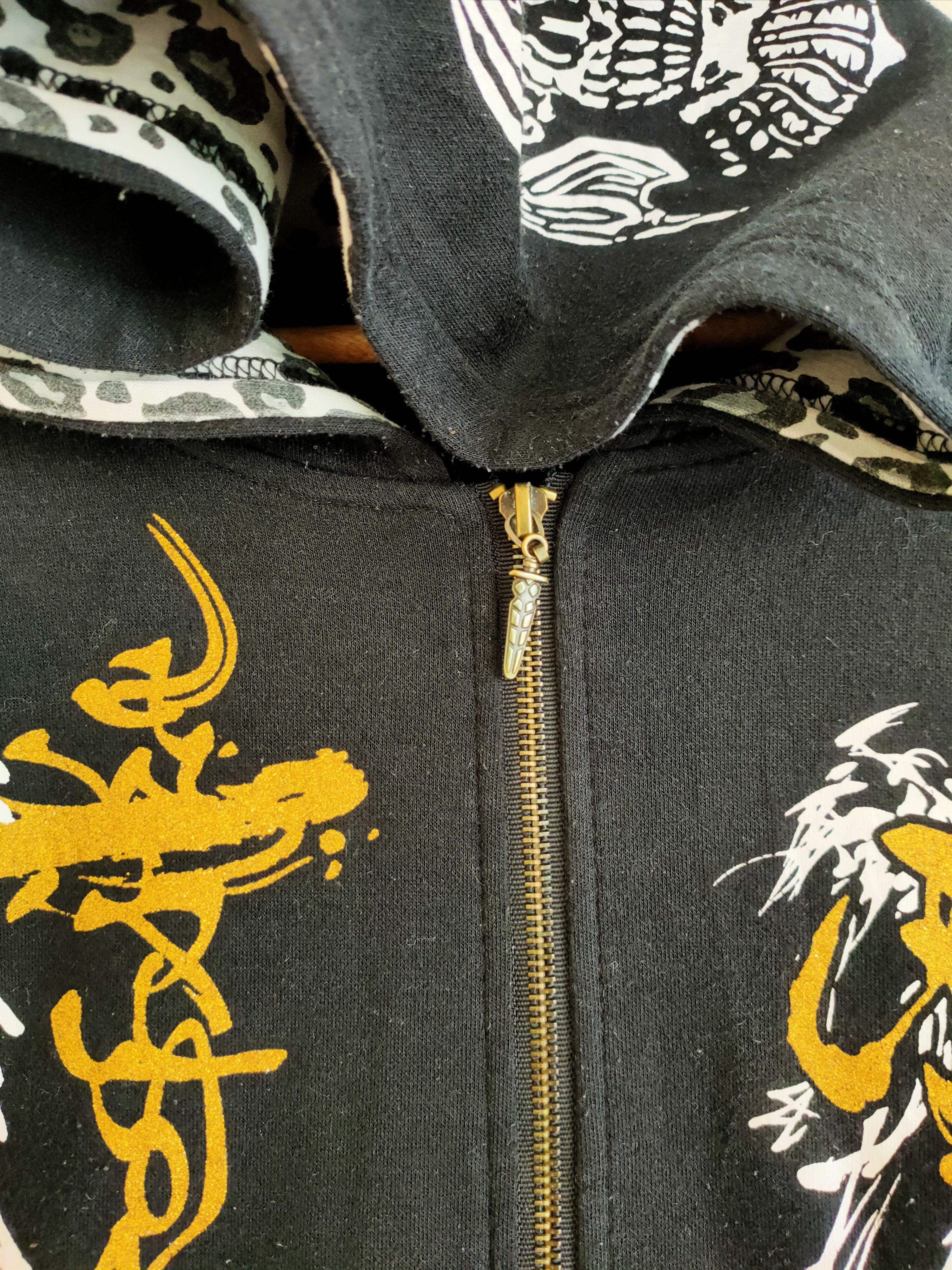 Japanese Brand Vintage Skull 💀 Big Logo Zipup Sweatshirt Size US L / EU 52-54 / 3 - 8 Thumbnail