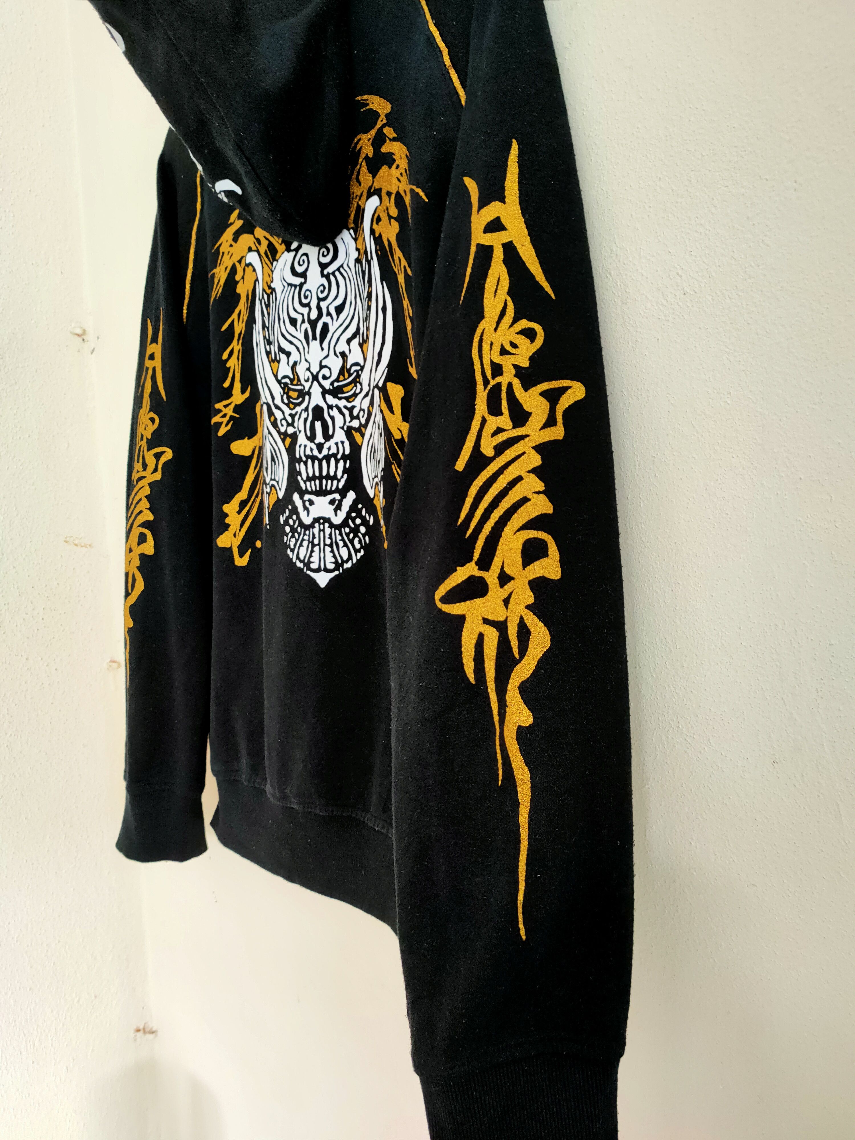 Japanese Brand Vintage Skull 💀 Big Logo Zipup Sweatshirt Size US L / EU 52-54 / 3 - 4 Thumbnail