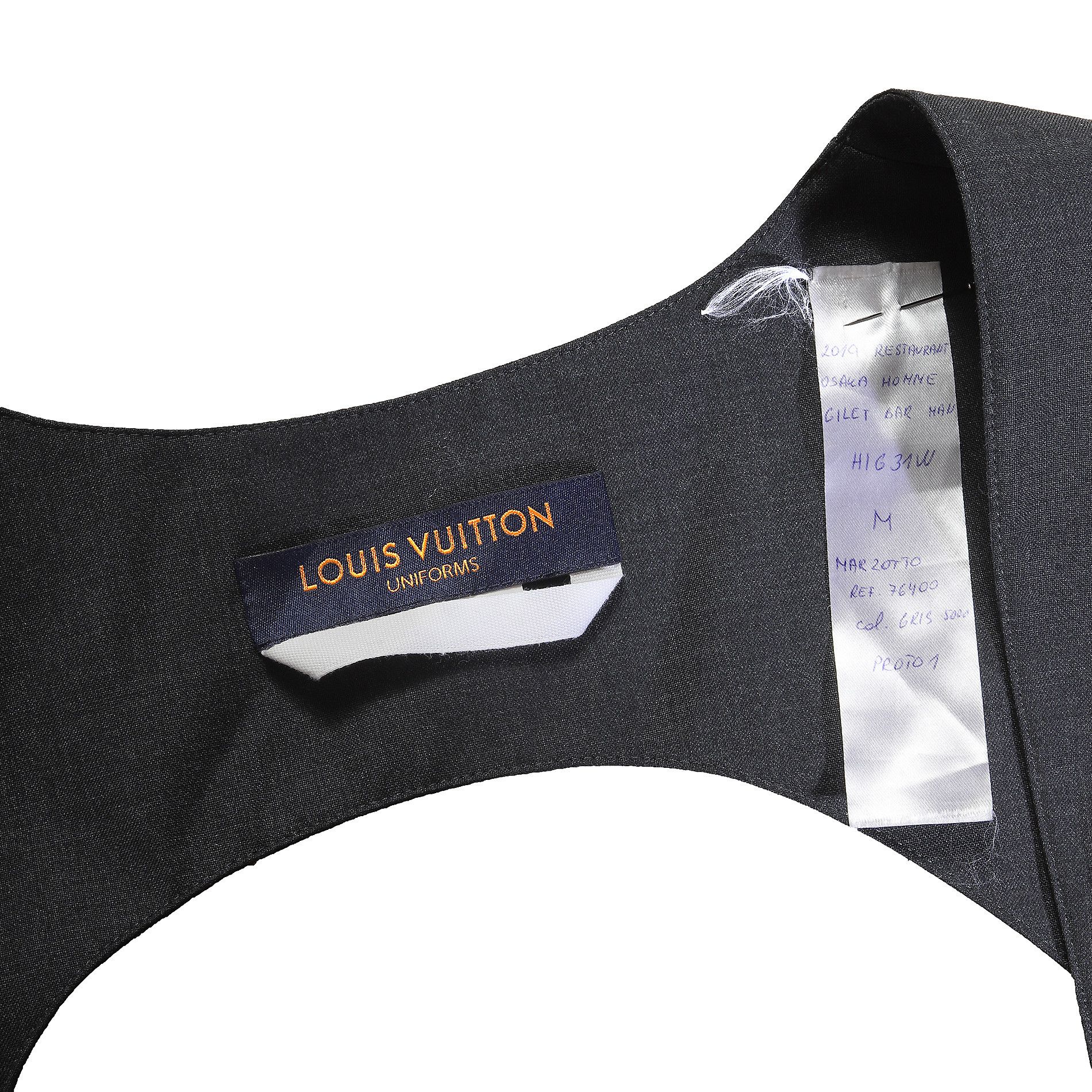 Louis Vuitton 2019 Restaurant Osaka Homme grey harness vest Size US M / EU 48-50 / 2 - 3 Thumbnail