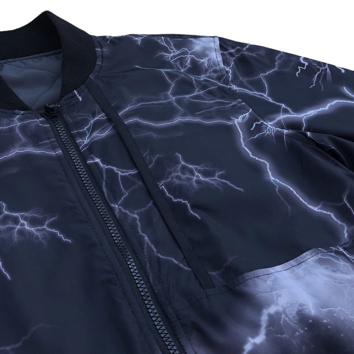 Japanese Brand Suggestion Thunder Print Reversible Quilted Bomber Jacket Size US M / EU 48-50 / 2 - 12 Thumbnail