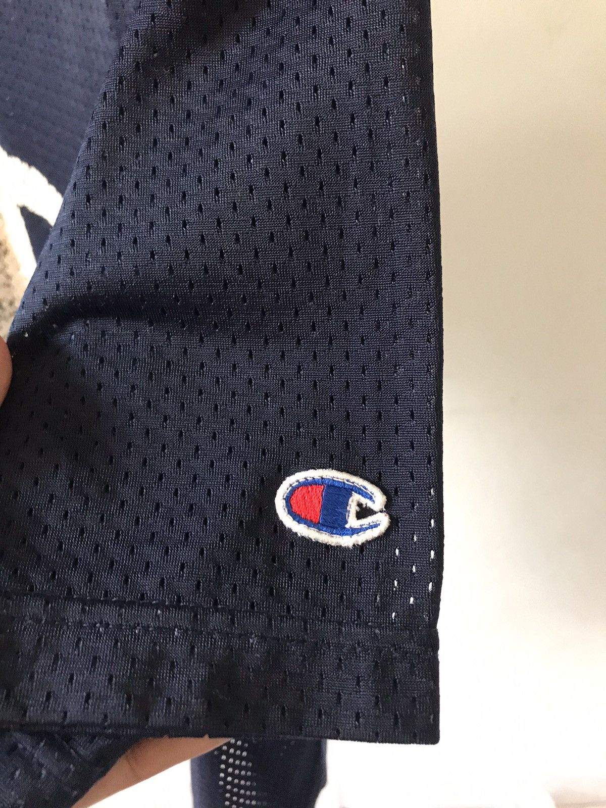 Champion Vintage90s champian logo jersey Size US M / EU 48-50 / 2 - 6 Thumbnail