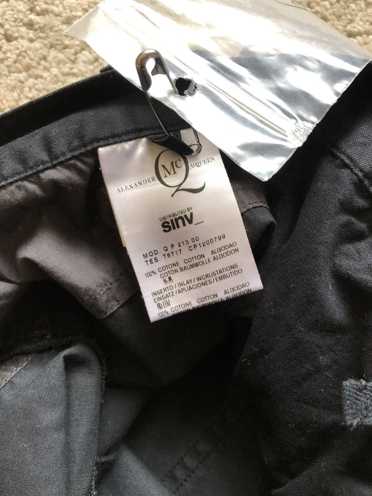 Alexander McQueen SS2007 Alexander Mcqueen Reconstruct Ankle Length Cargo Pant Size 27" / US 4 / IT 40 - 11 Thumbnail