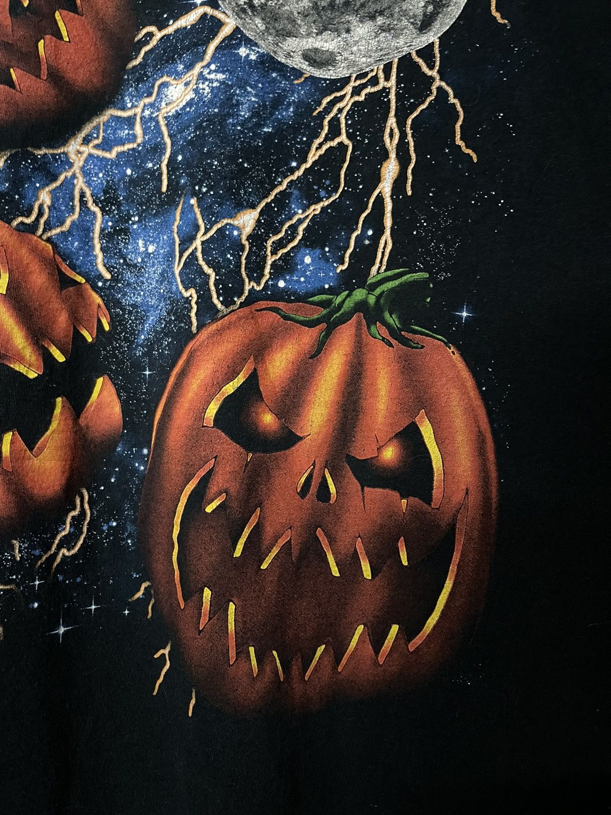 Expert Horror × Fruit Of The Loom × Vintage Vintage Halloween Thunder Horror Moon Streetwear Tees Size US L / EU 52-54 / 3 - 5 Thumbnail