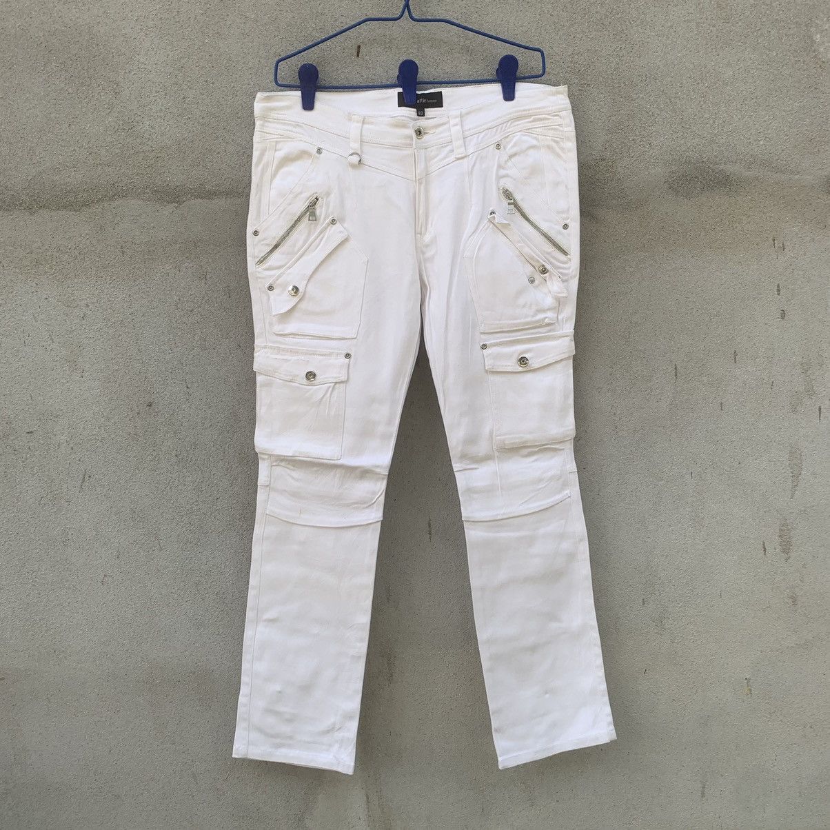 image of Avant Garde x In The Attic Stealsin The Attic Homme Double Knee Bikers Multi Cargo in White (Size 3
