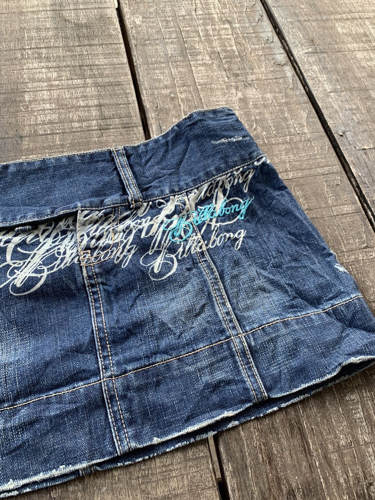 Billabong Billabong mini skirt nice design Size 30" / US 8 / IT 44 - 4 Thumbnail