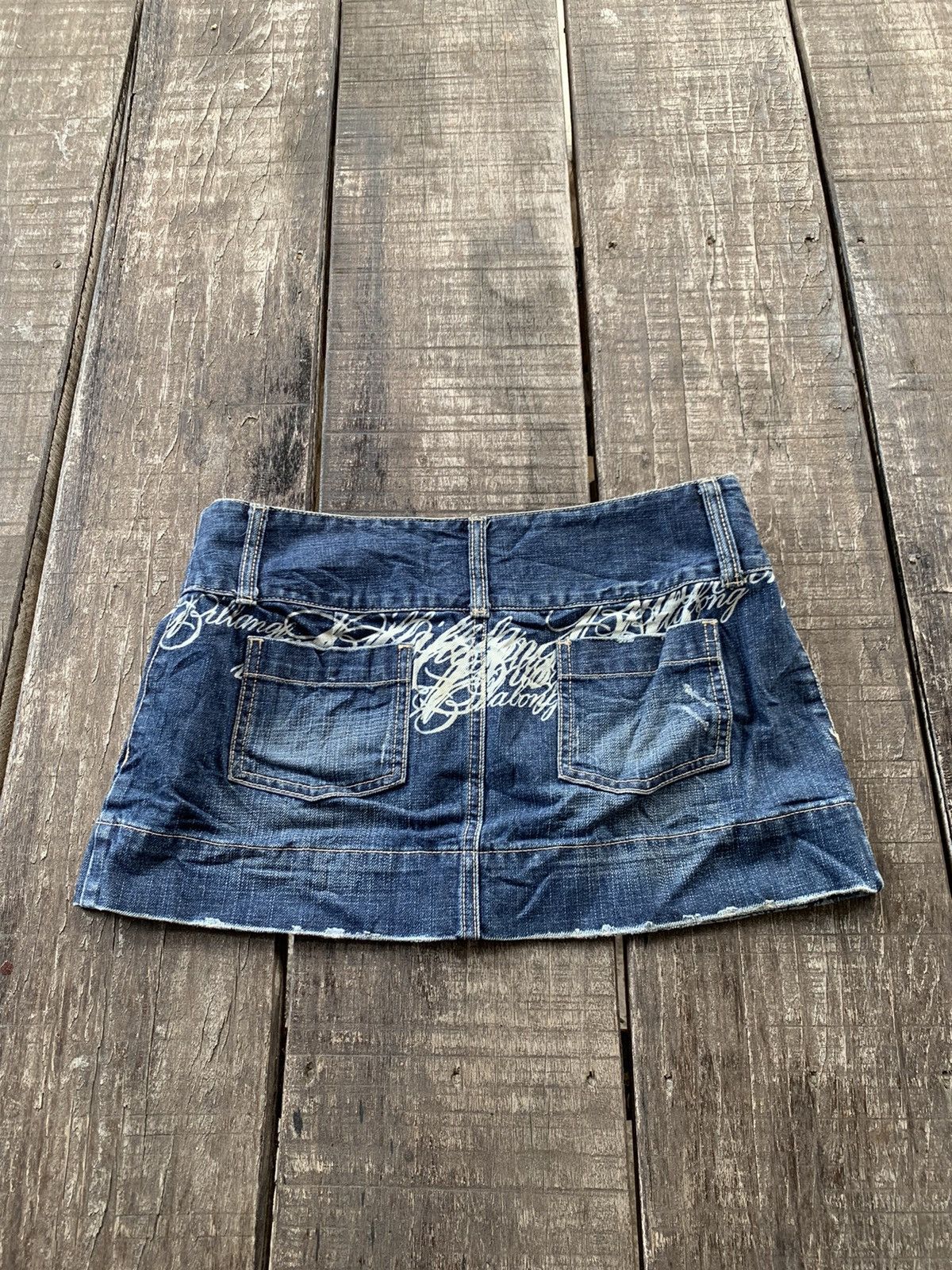 Billabong Billabong mini skirt nice design Size 30" / US 8 / IT 44 - 2 Thumbnail
