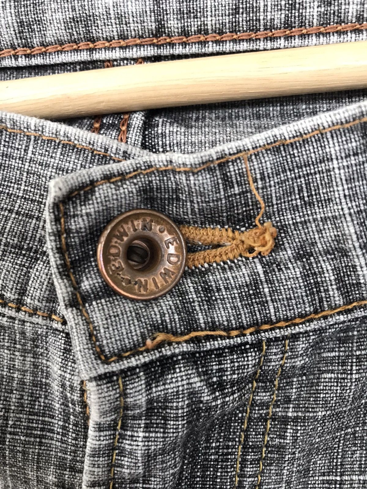 Edwin Vintage EDWIN 505ZX Selvedge Distressed Jeans Size US 32 / EU 48 - 9 Thumbnail