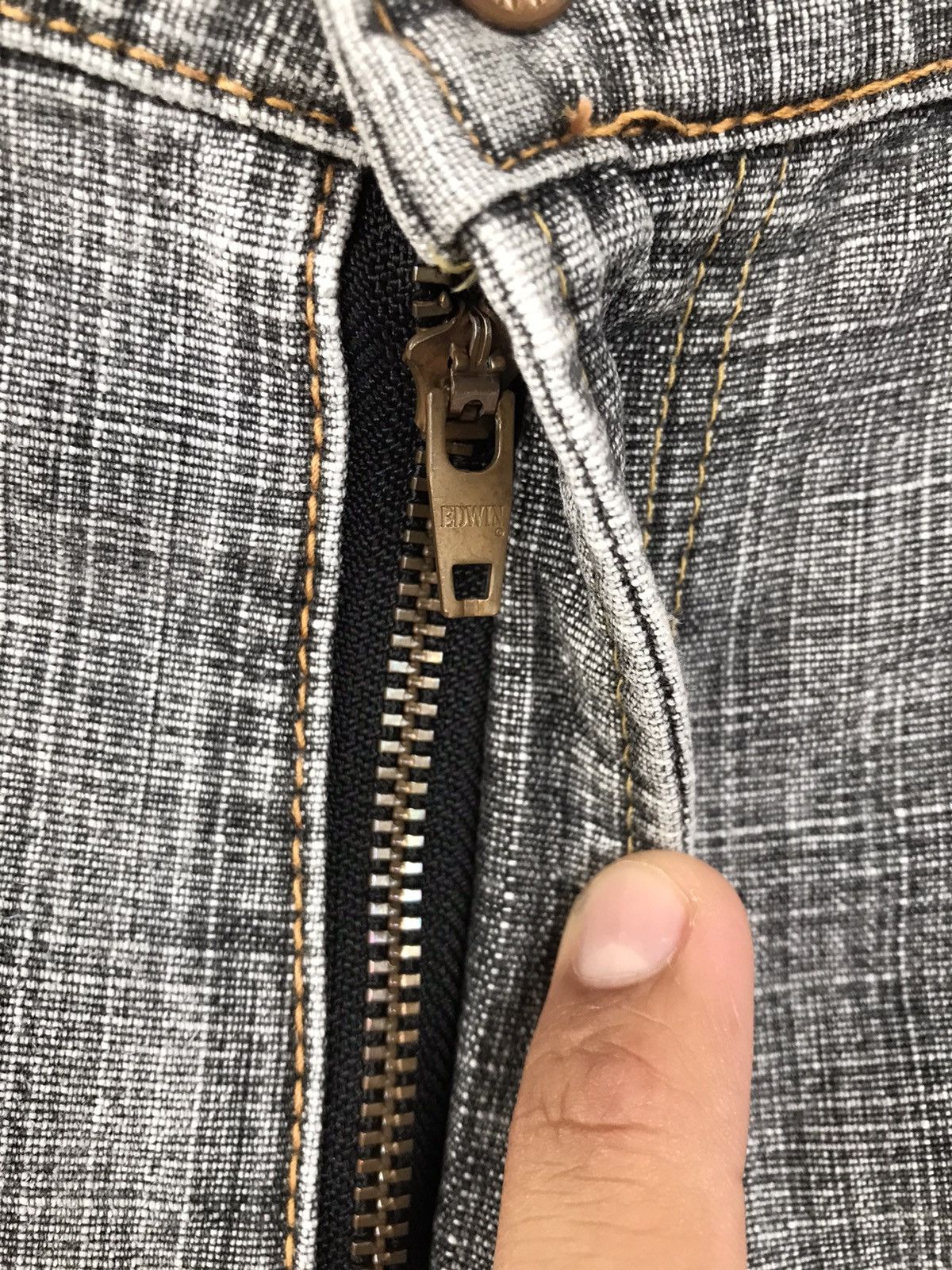 Edwin Vintage EDWIN 505ZX Selvedge Distressed Jeans Size US 32 / EU 48 - 10 Thumbnail