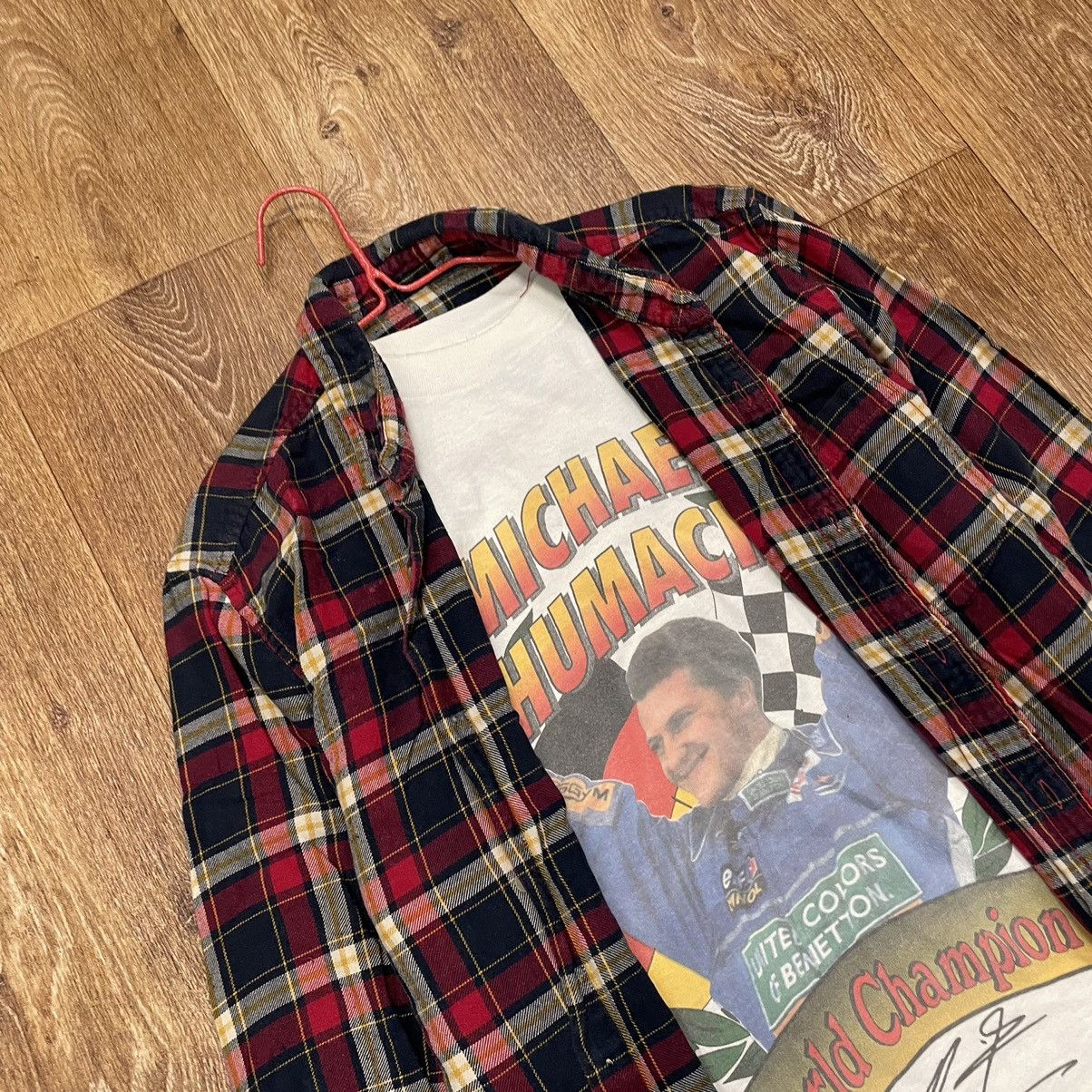 Vintage Vintage Y2K Graphic Tee Plaid Shirt Layering Streetwear M Size US M / EU 48-50 / 2 - 6 Thumbnail