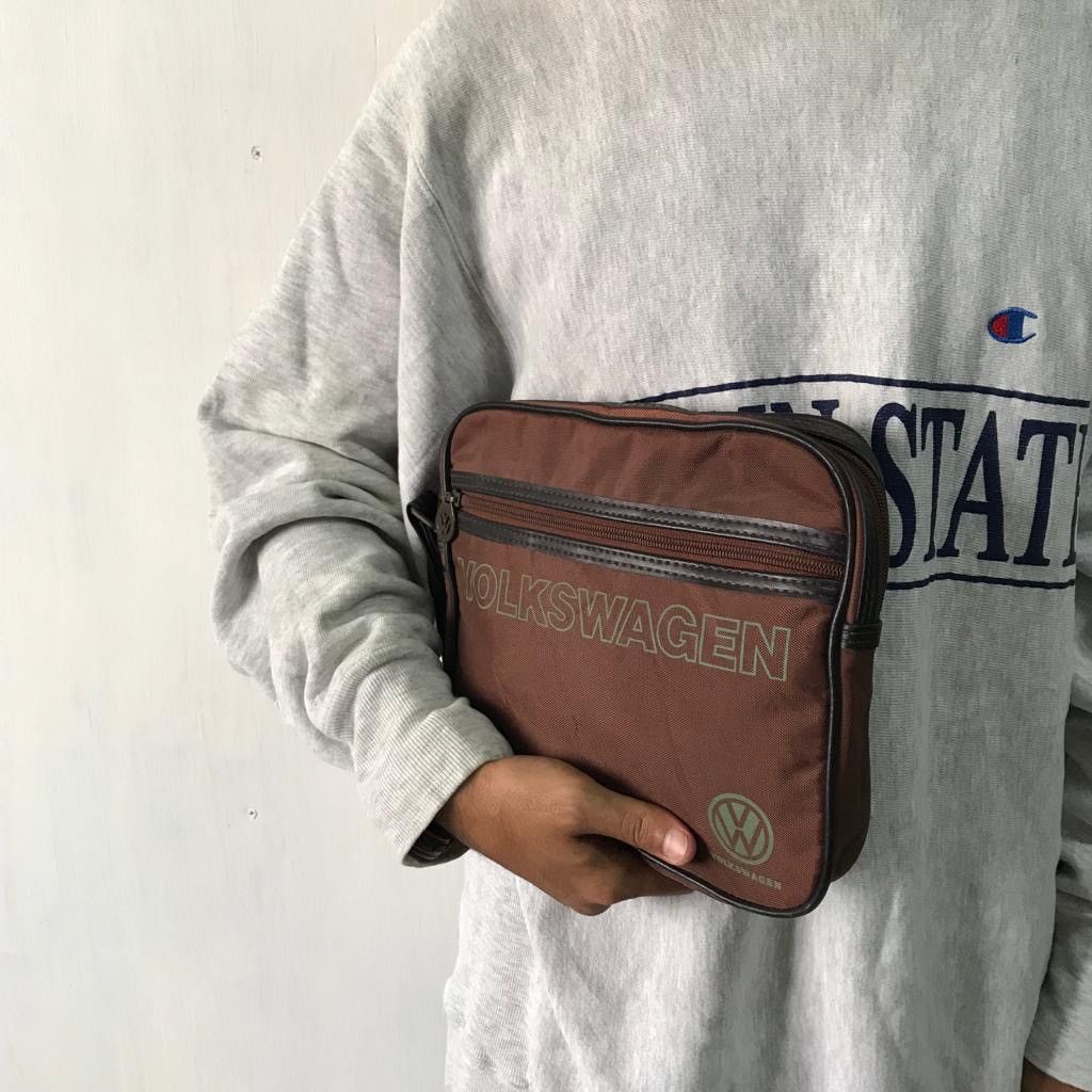Japanese Brand Volkswagen clutch bag Size ONE SIZE - 11 Thumbnail