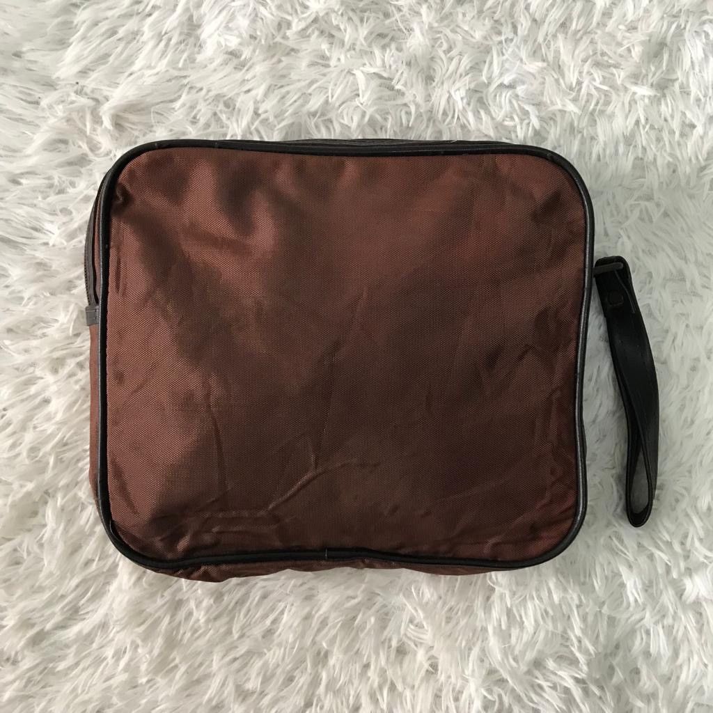 Japanese Brand Volkswagen clutch bag Size ONE SIZE - 3 Thumbnail