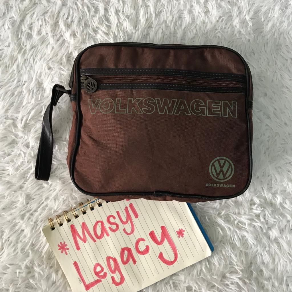 Japanese Brand Volkswagen clutch bag Size ONE SIZE - 1 Thumbnail
