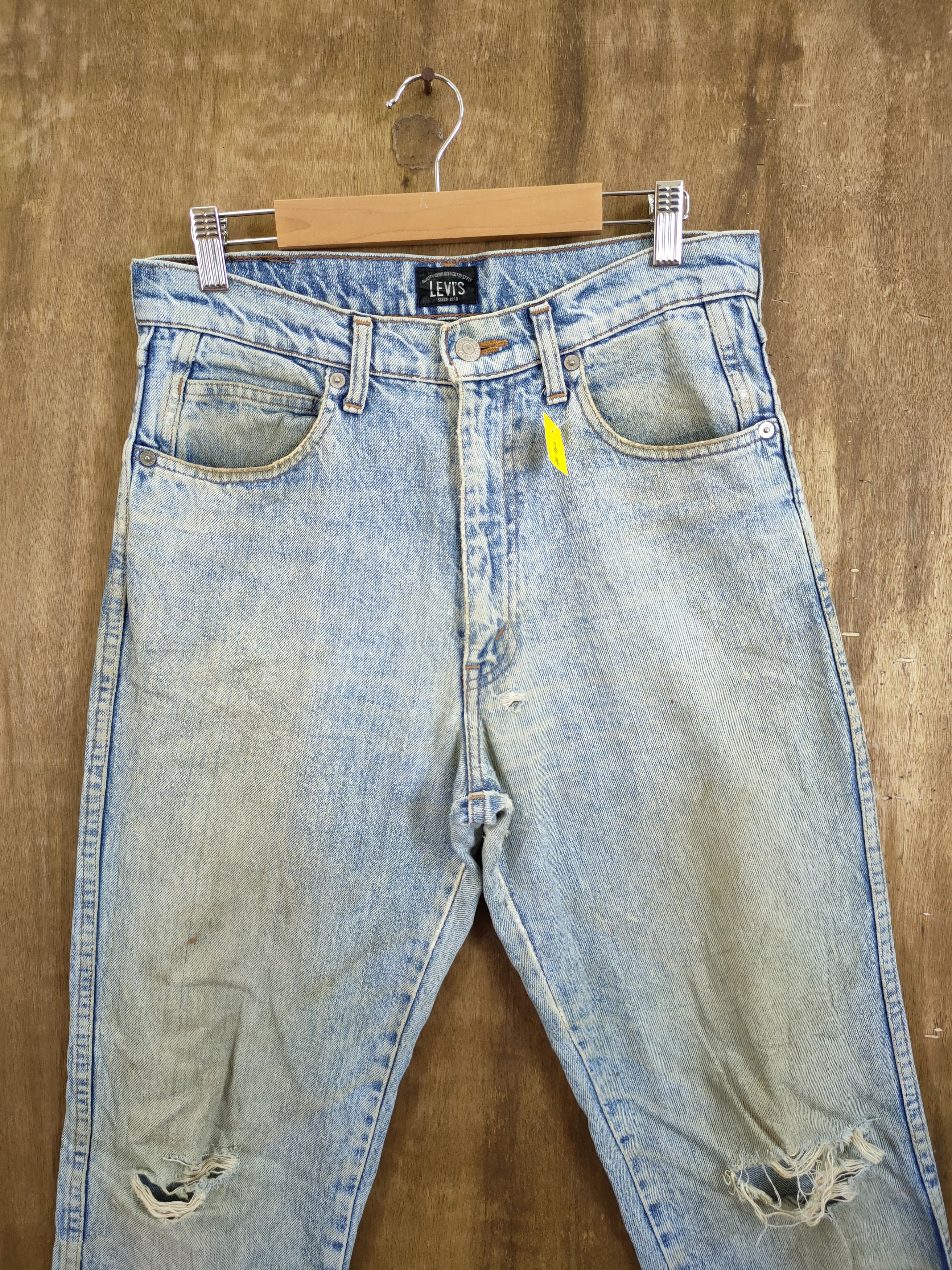 Levi's D Levis Big E ripped vintage distressed denim jeans #46-962 Size US 30 / EU 46 - 4 Thumbnail