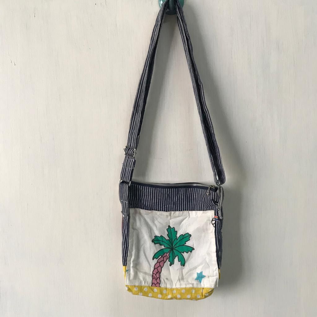 Other Rare design sling bag Size ONE SIZE - 9 Thumbnail