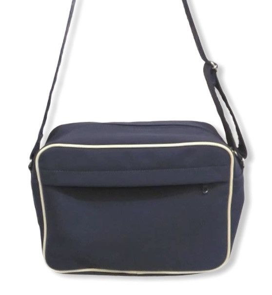 agnes b. 🔥Vintage 90's Agnes B Voyage Japan Sling/ Messenger Bag Size ONE SIZE - 2 Thumbnail