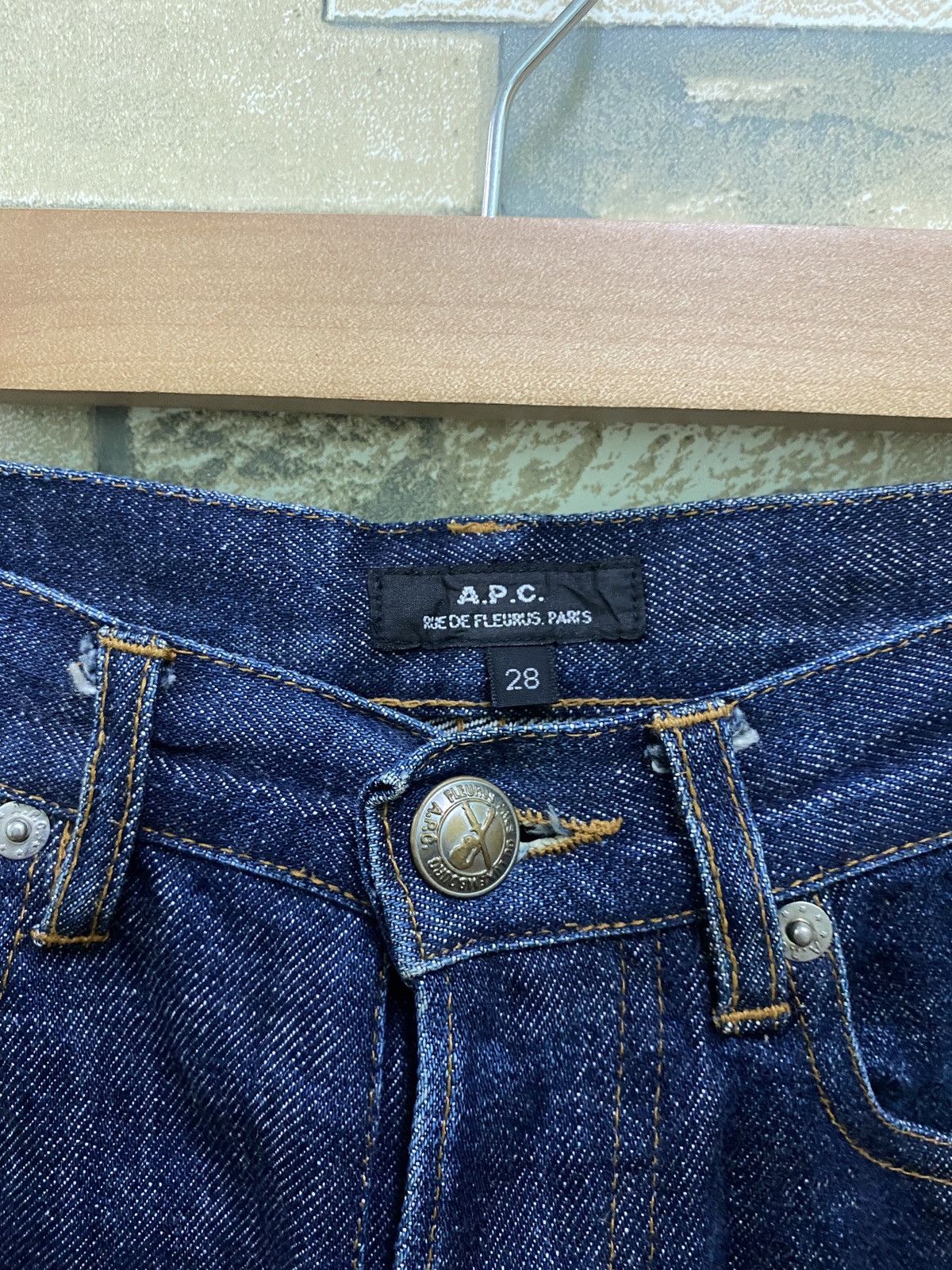 A.P.C. × Vintage Vintage APC Reu De Fleurus Paris Selvedge Jeans Size US 26 / EU 42 - 9 Thumbnail