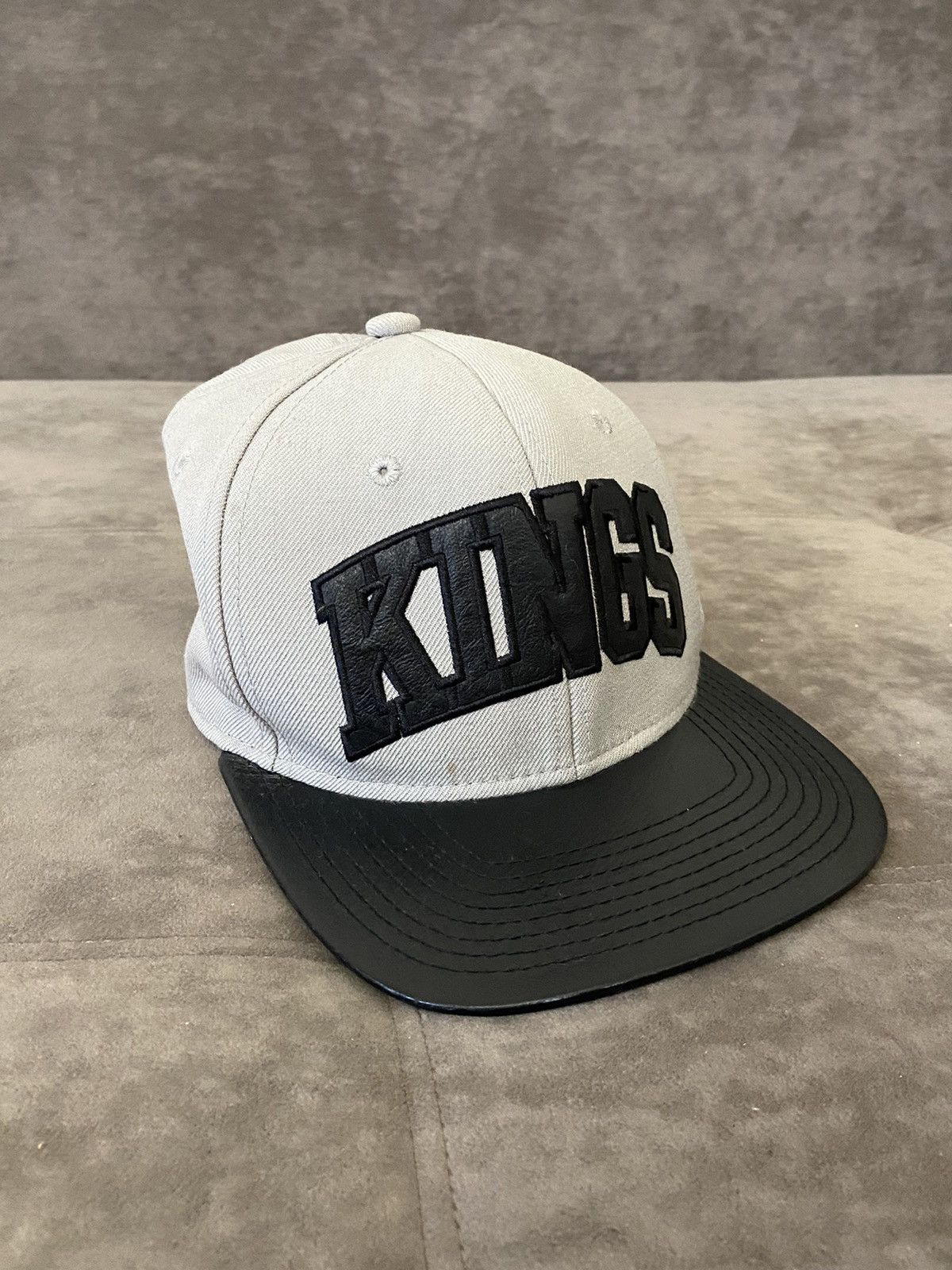 New Era Cap Kings Vintage 5 panel Size ONE SIZE - 1 Thumbnail