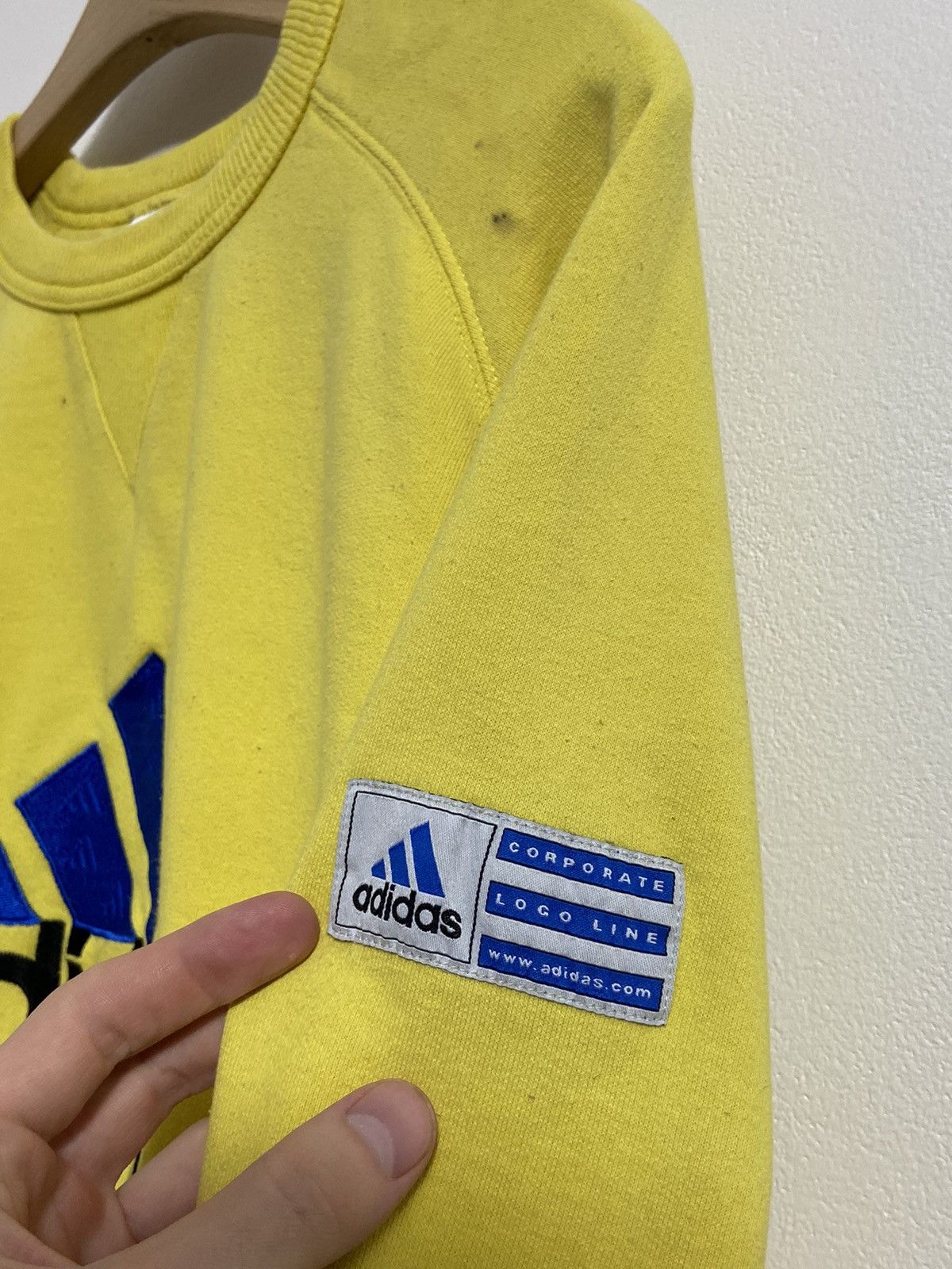 Vintage Vintage sweatshirt adidas big logo Size US L / EU 52-54 / 3 - 7 Thumbnail