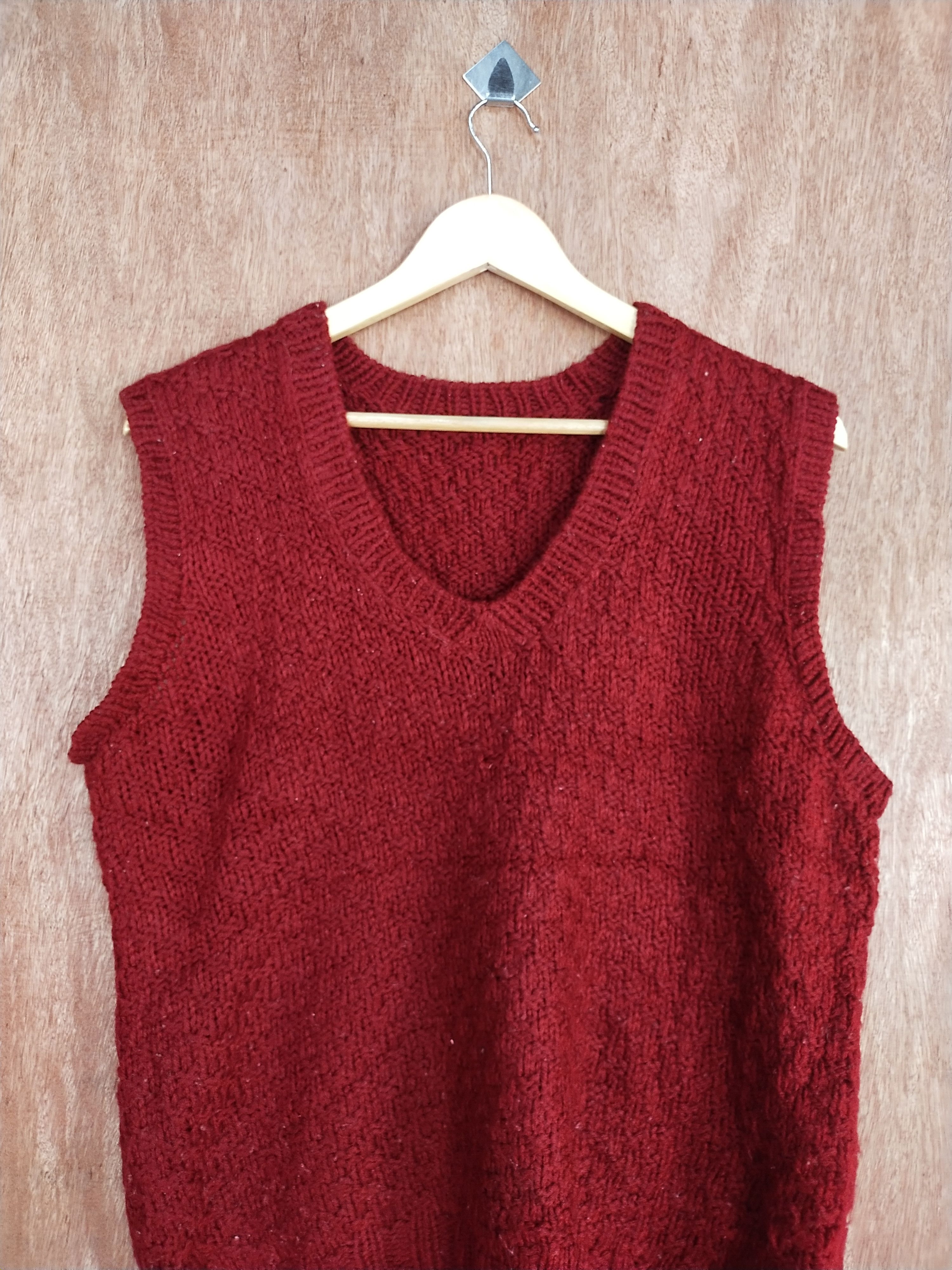 Vintage Red sleeveless vest japan knitwear #S161 Size US M / EU 48-50 / 2 - 2 Thumbnail