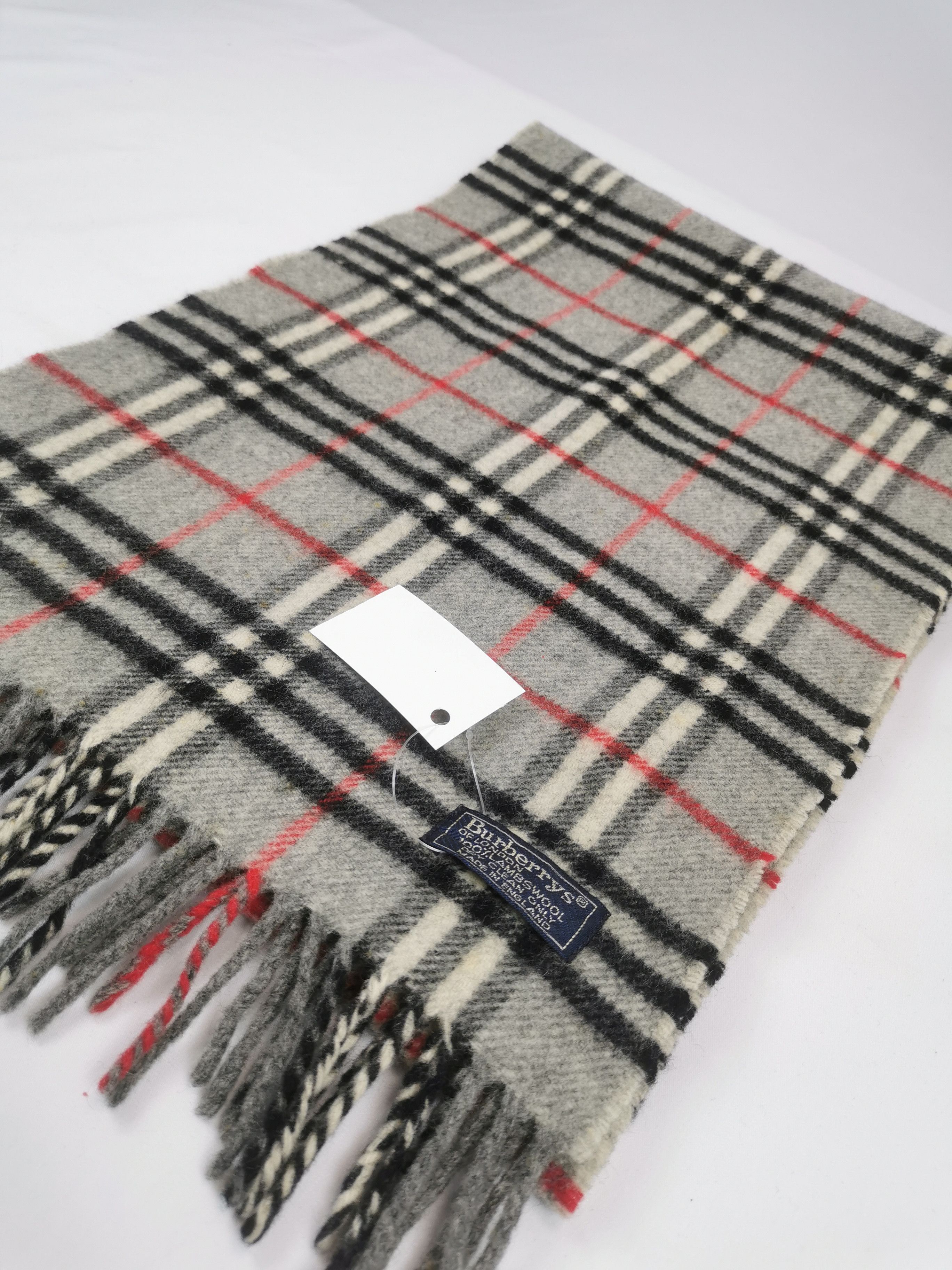 Burberry Burberry scarf muffler Size ONE SIZE - 2 Thumbnail