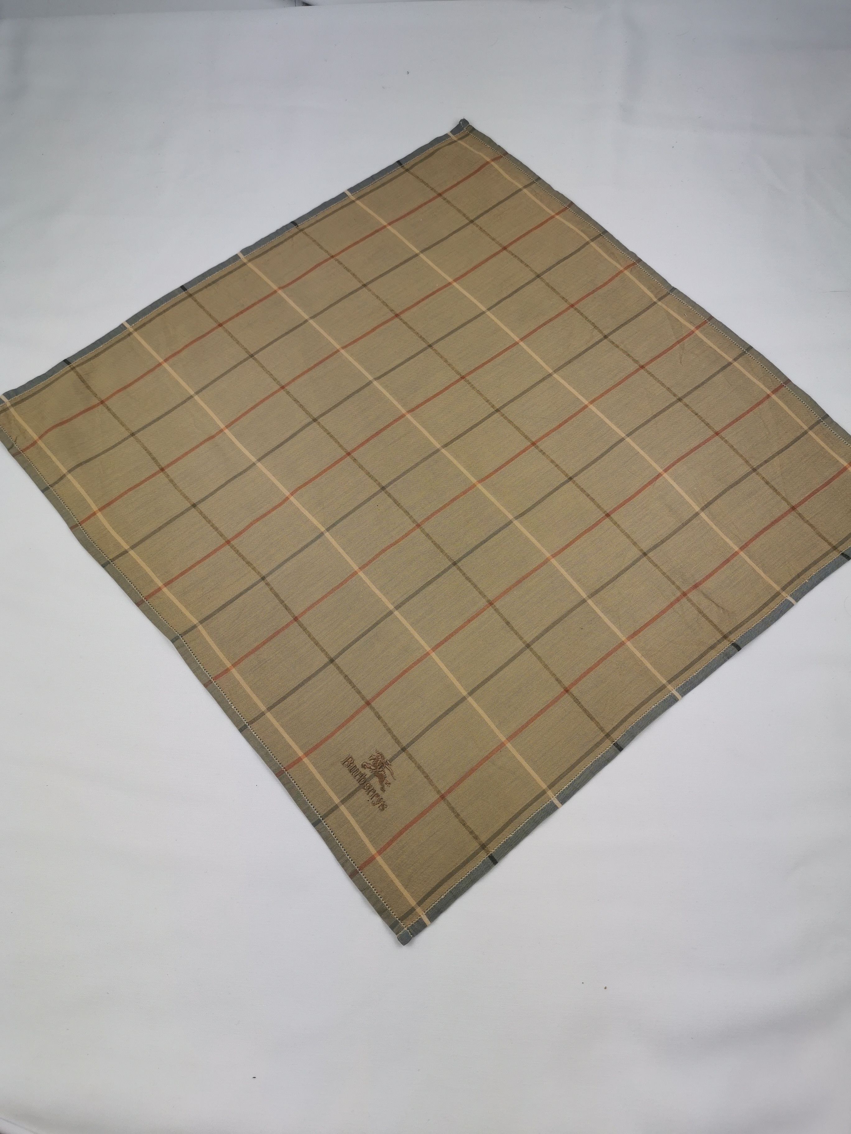 Burberry × Vintage Burberry handkerchief / bandana / neckerchief Size ONE SIZE - 3 Thumbnail