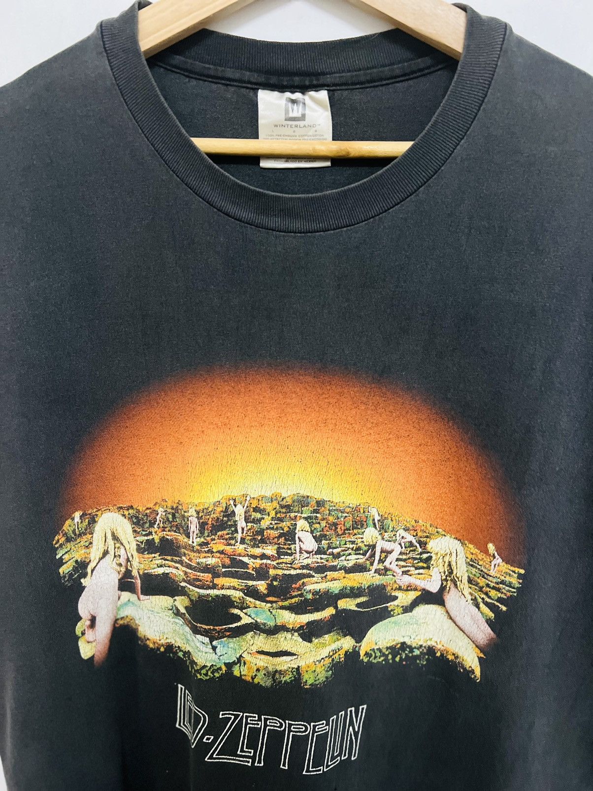 Band Tees Vintage Led Zeppelin Houses Of The Holy Album Tee Size US L / EU 52-54 / 3 - 7 Thumbnail