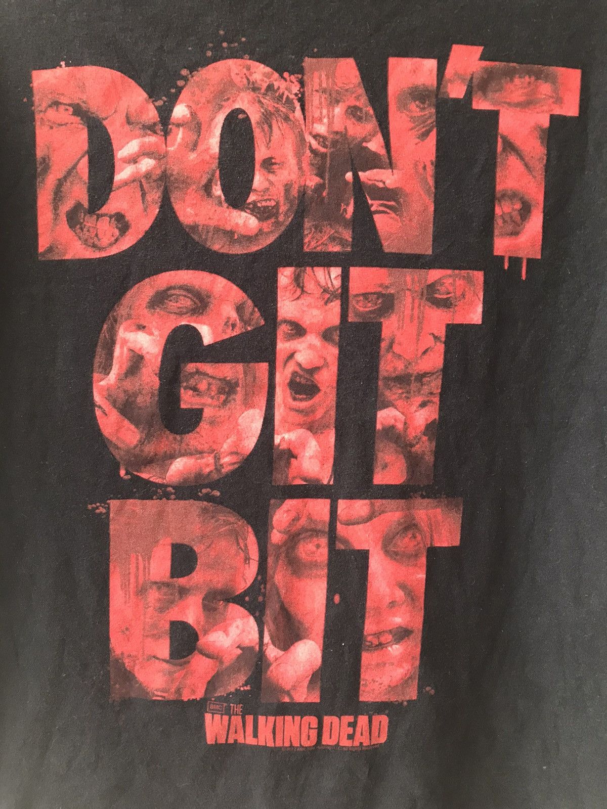 Other Movie Tee The Walking Dead Don’t Git Bit Ghost Screen Size US M / EU 48-50 / 2 - 2 Thumbnail