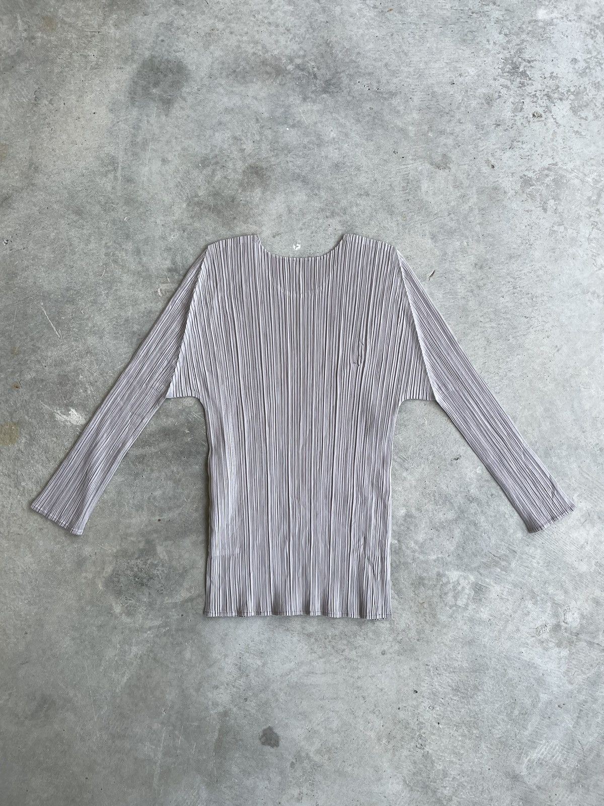 Issey Miyake PLEAT PLEASE GREY LONG SLEEVE SIZE 3 Size ONE SIZE - 5 Thumbnail