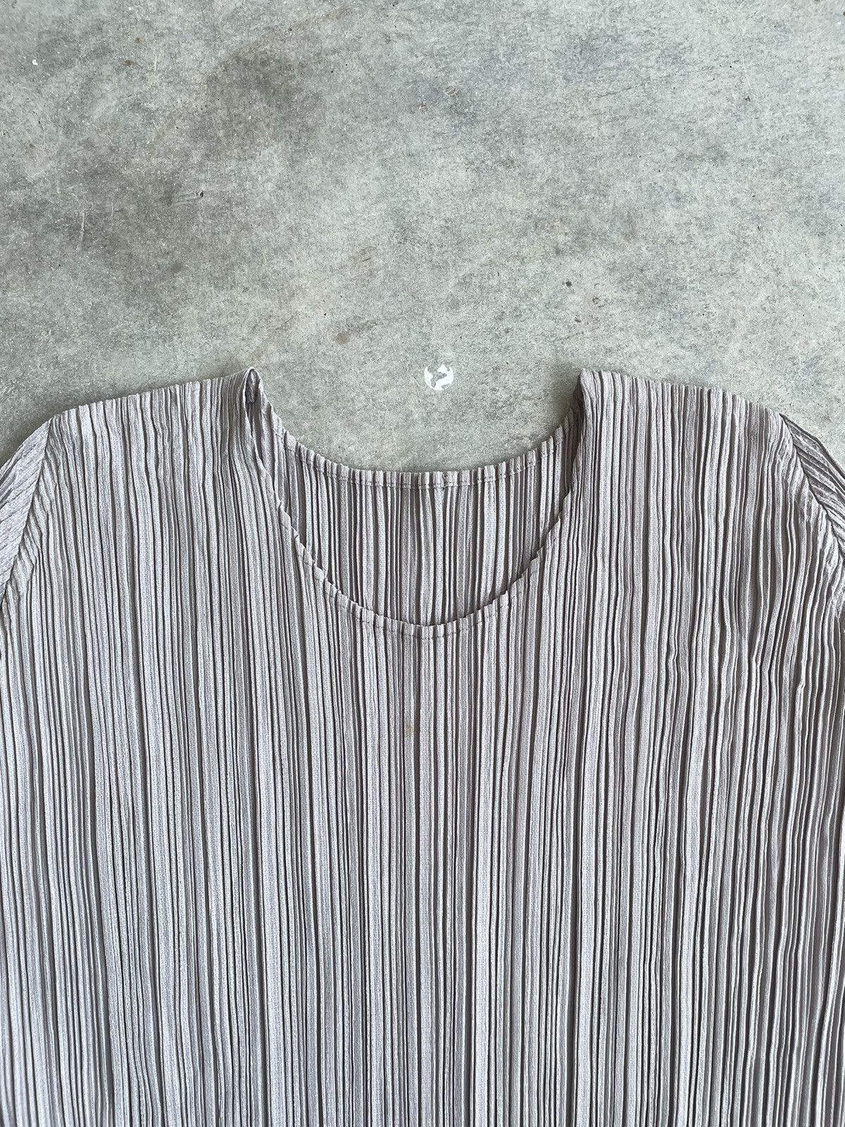 Issey Miyake PLEAT PLEASE GREY LONG SLEEVE SIZE 3 Size ONE SIZE - 4 Thumbnail