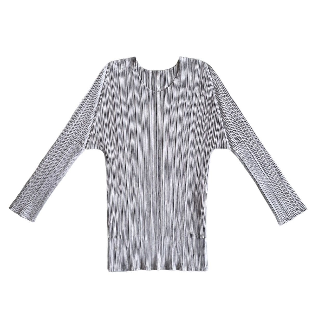 Issey Miyake PLEAT PLEASE GREY LONG SLEEVE SIZE 3 Size ONE SIZE - 1 Thumbnail