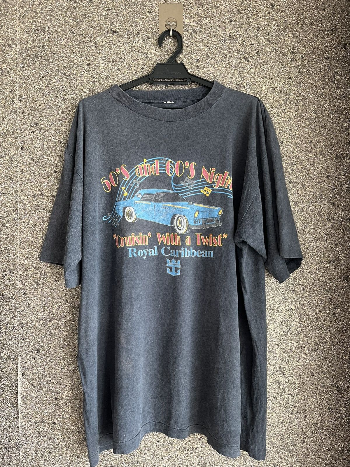 Image of Vintage Royal Caribbean Ft37 in Grey, Men's (Size XL)