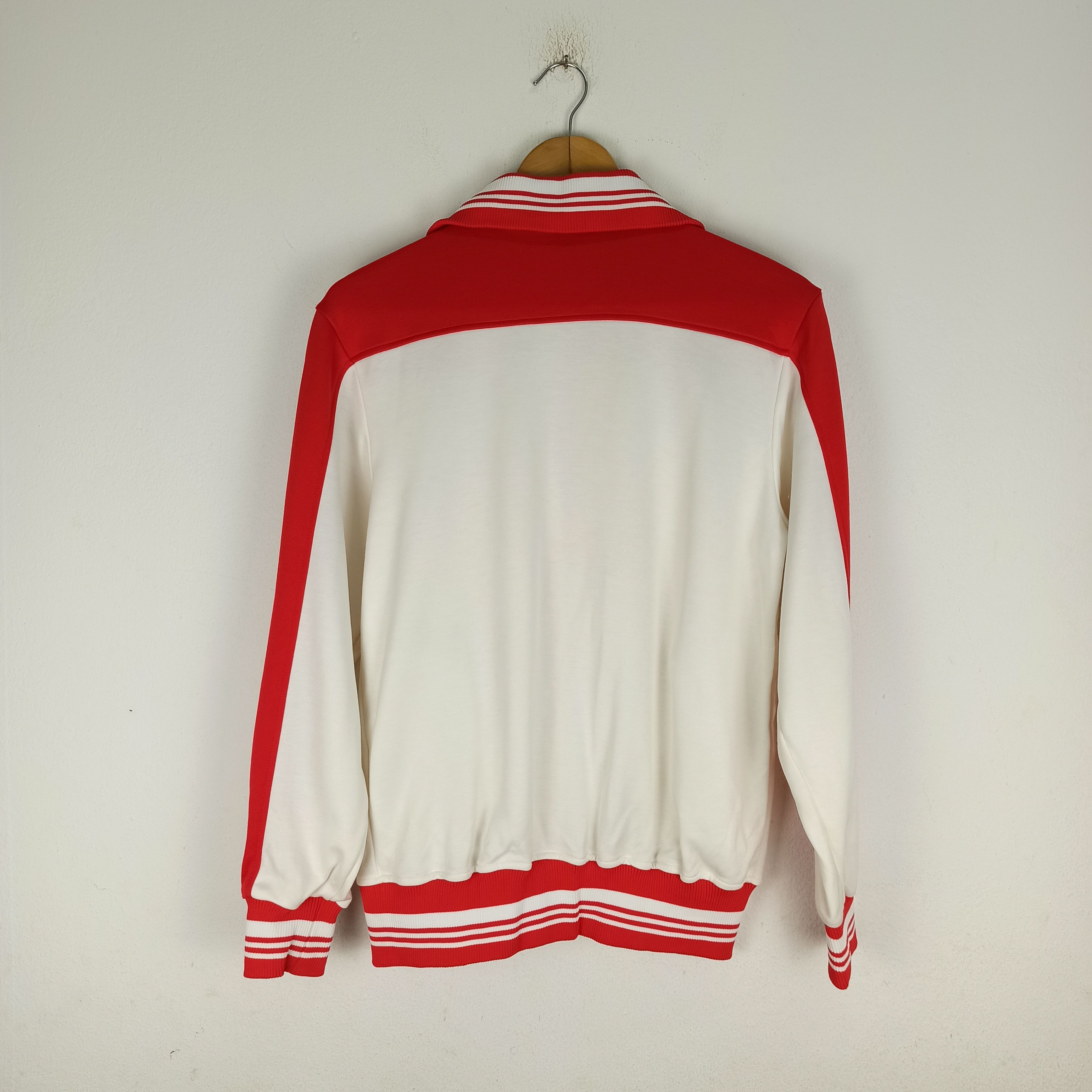 Japanese Brand Vintage John Newcombe Track Top Made in Japan Size US M / EU 48-50 / 2 - 5 Thumbnail