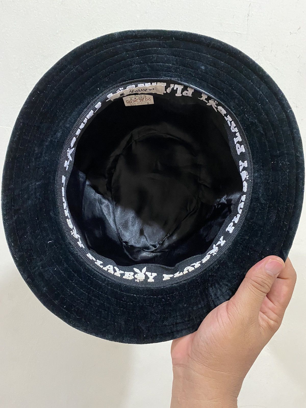 Playboy VTG Playboy All Black Bunny Spell Out Bucket Hat Size ONE SIZE - 6 Thumbnail