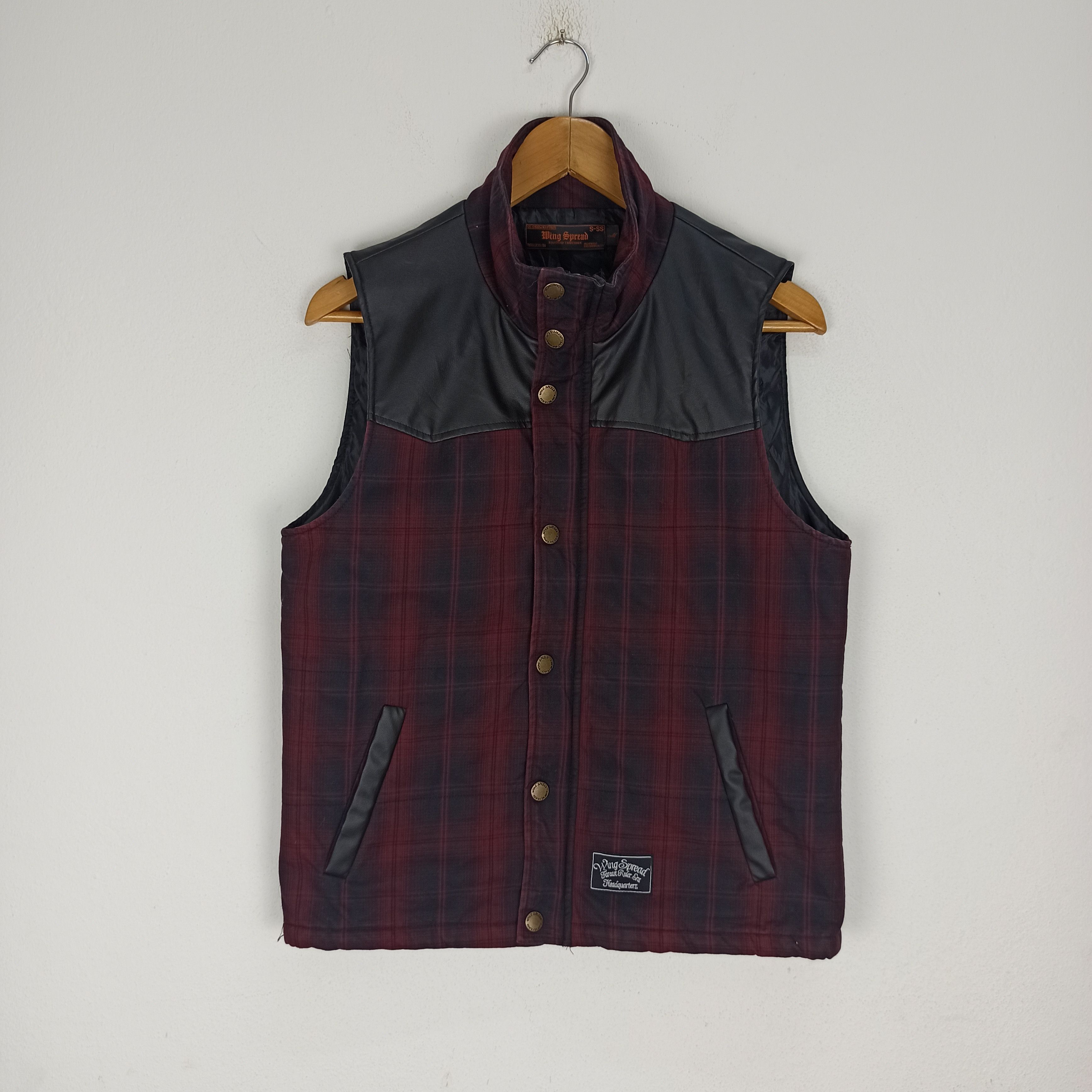 Beauty Beast Japanese Brand Vest Jacket Wing Spread Down for Live Size US M / EU 48-50 / 2 - 1 Thumbnail