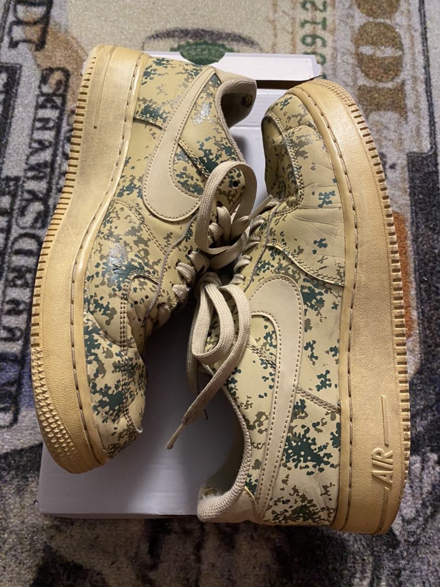 Nike Nike Air Force 1 Low Desert Camo Team Gold 2017 Size US 9 / EU 42 - 3 Thumbnail