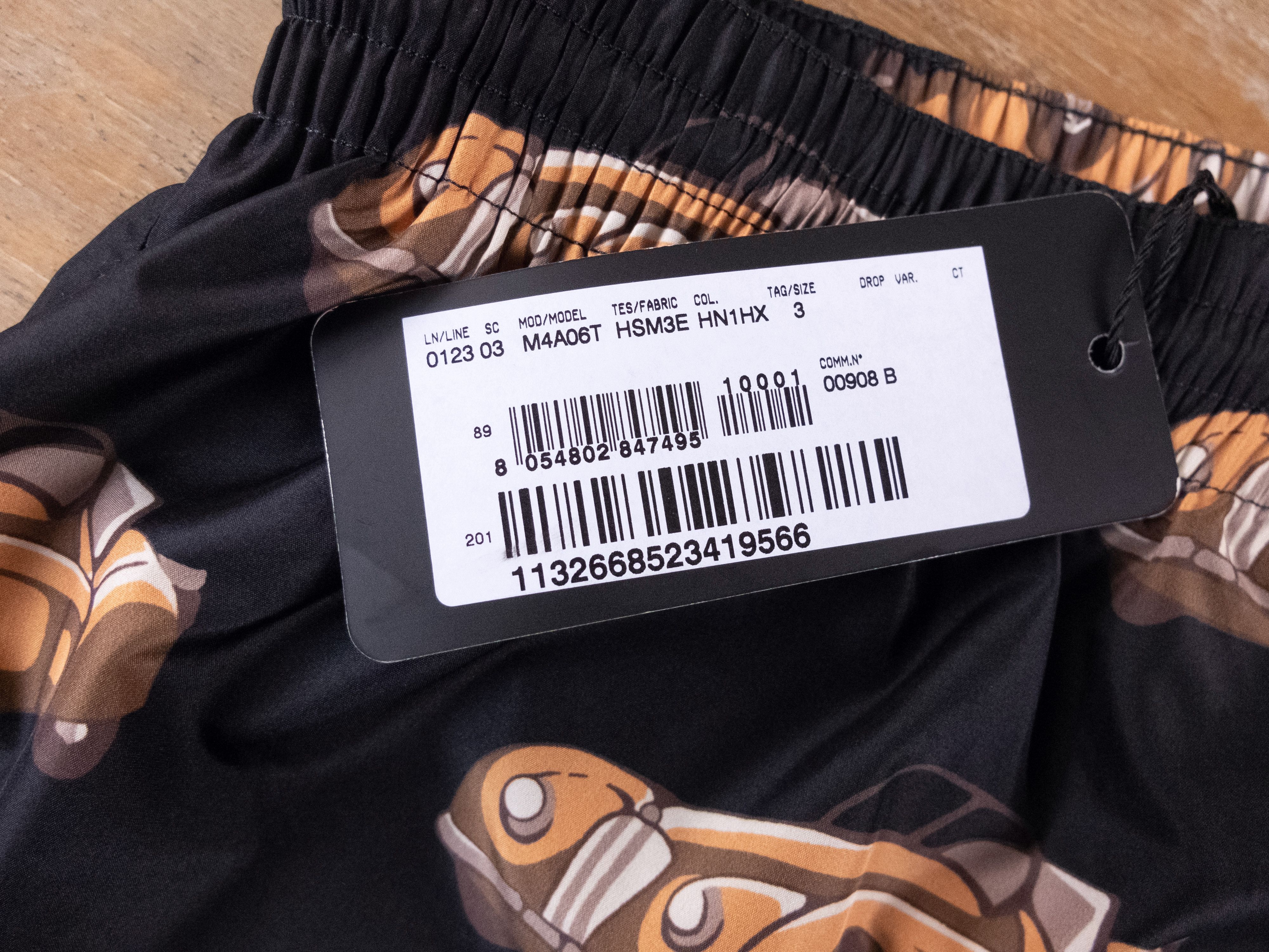 Dolce & Gabbana $465 DOLCE & GABBANA black car swim shorts - 3 / XS / 30 US Size US 30 / EU 46 - 6 Thumbnail