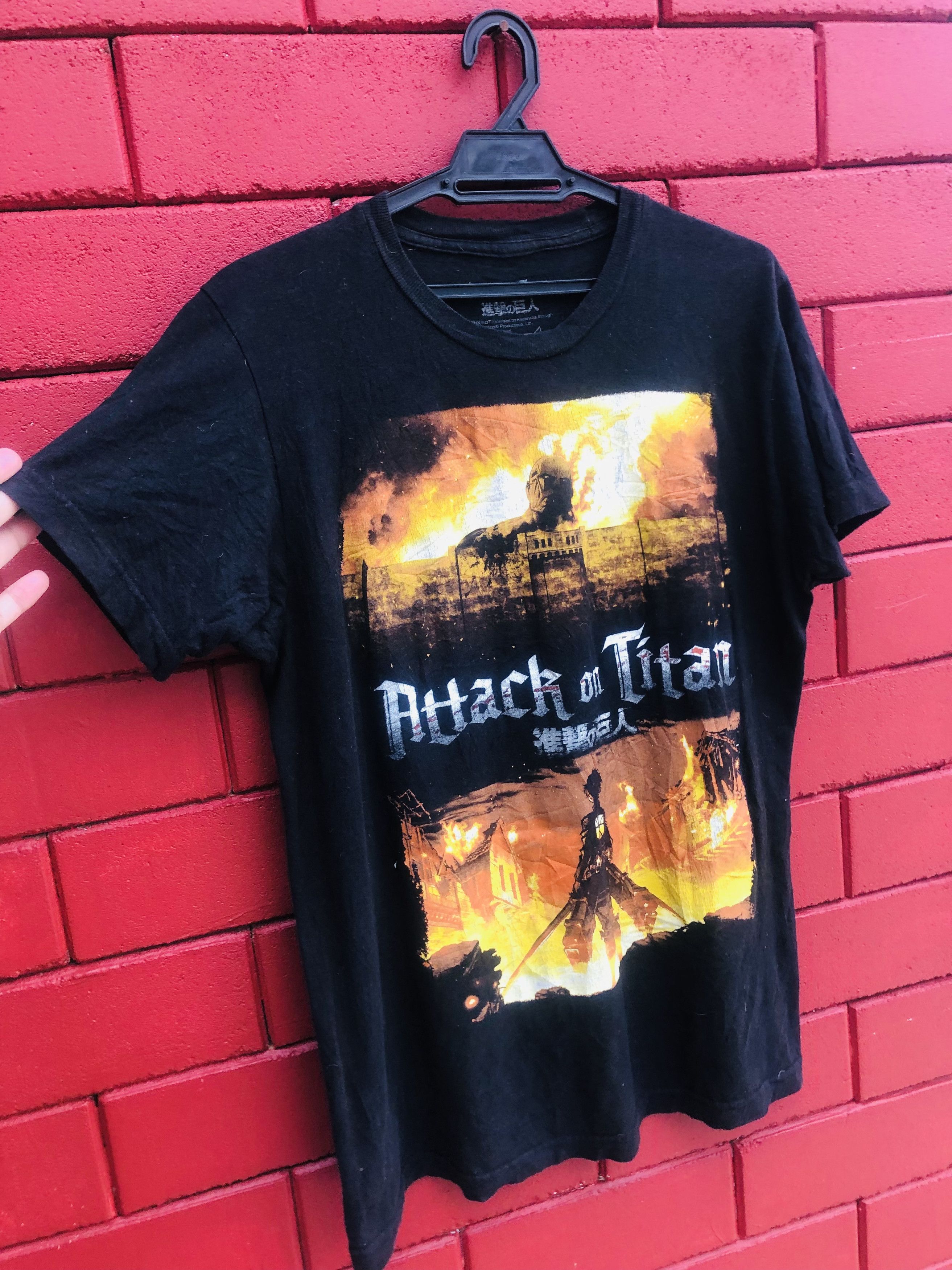 Vintage Vintage Attack On Titan Japanese Streetwear Fashion Size US M / EU 48-50 / 2 - 4 Thumbnail