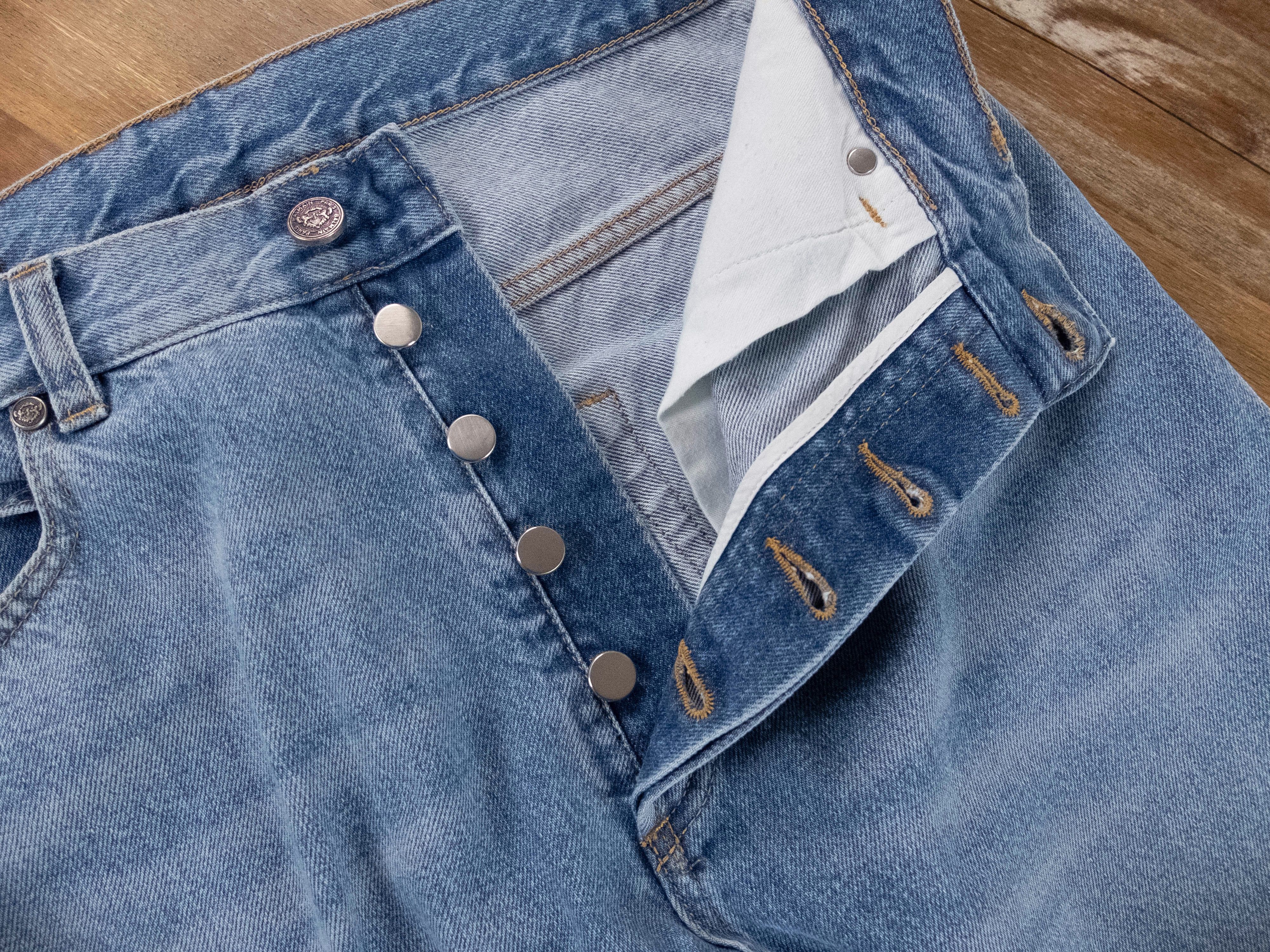 Balmain $775 BALMAIN Paris turn up cuffs blue jeans 32 US / 48 EU Size US 32 / EU 48 - 9 Thumbnail