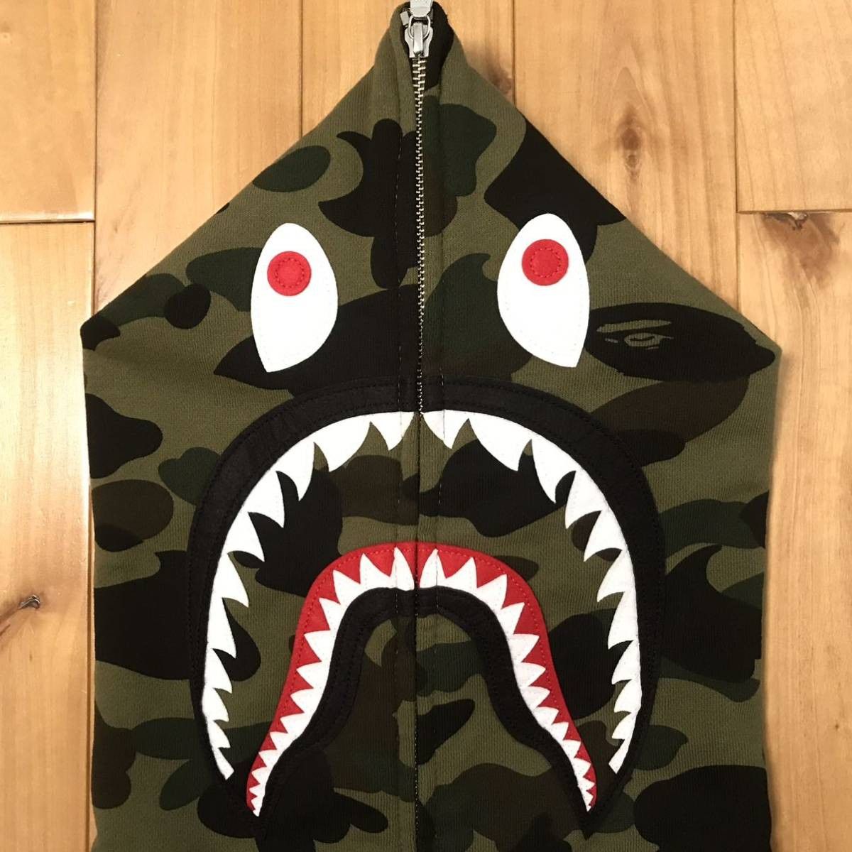Bape BAPE 1st camo green shark full zip hoodie a bathing ape Size US M / EU 48-50 / 2 - 3 Thumbnail