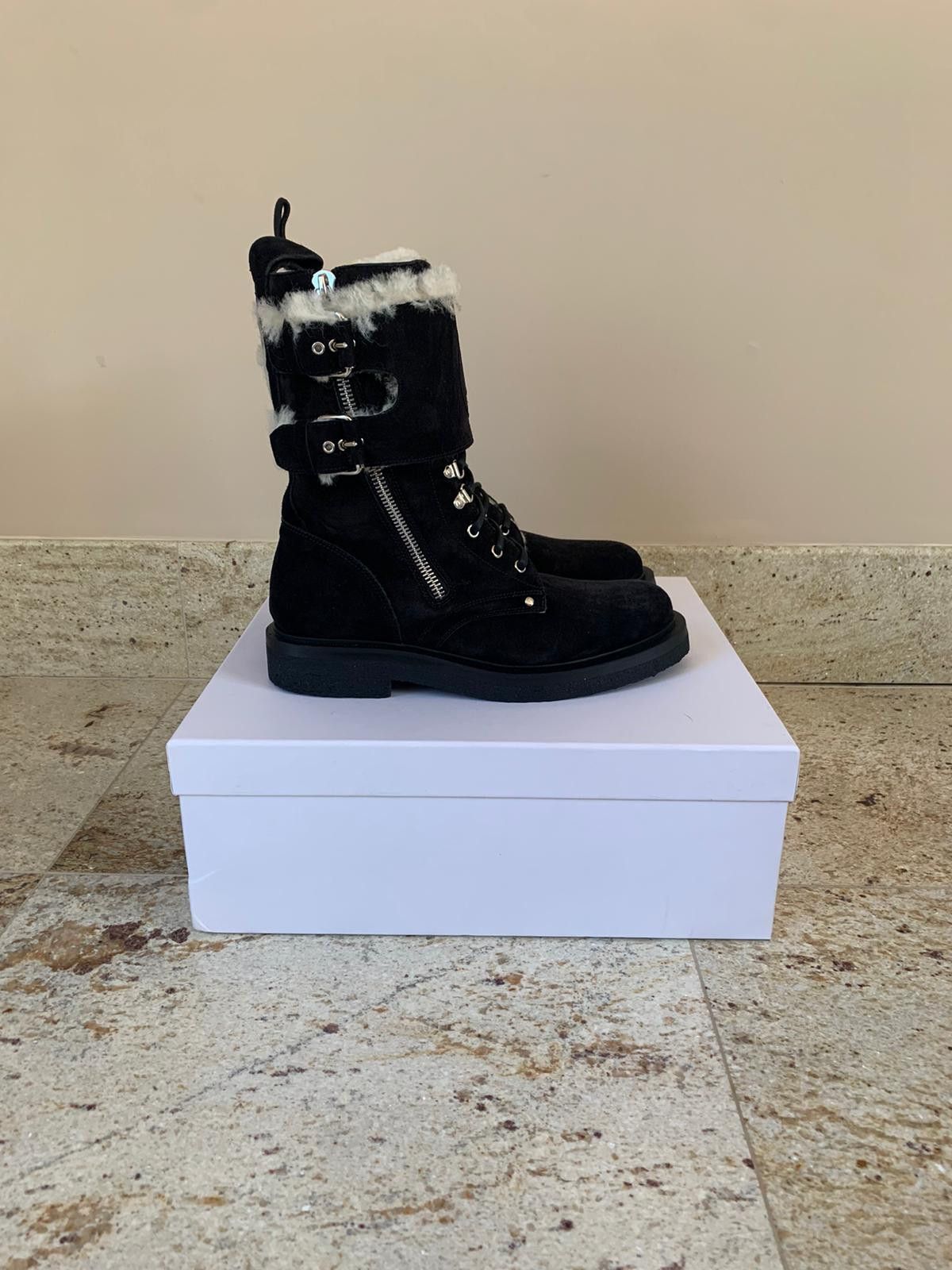 Balmain Shearling Buckle Boots in Black Size US 10 / EU 43 - 1 Thumbnail