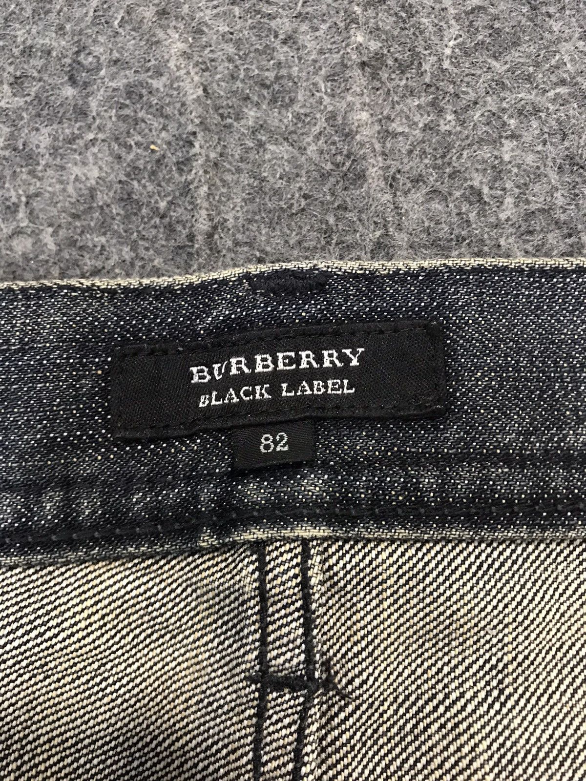 Burberry BURBERRY London Black Label Zipper Pocket Fits 32 33 Size US 33 - 7 Thumbnail
