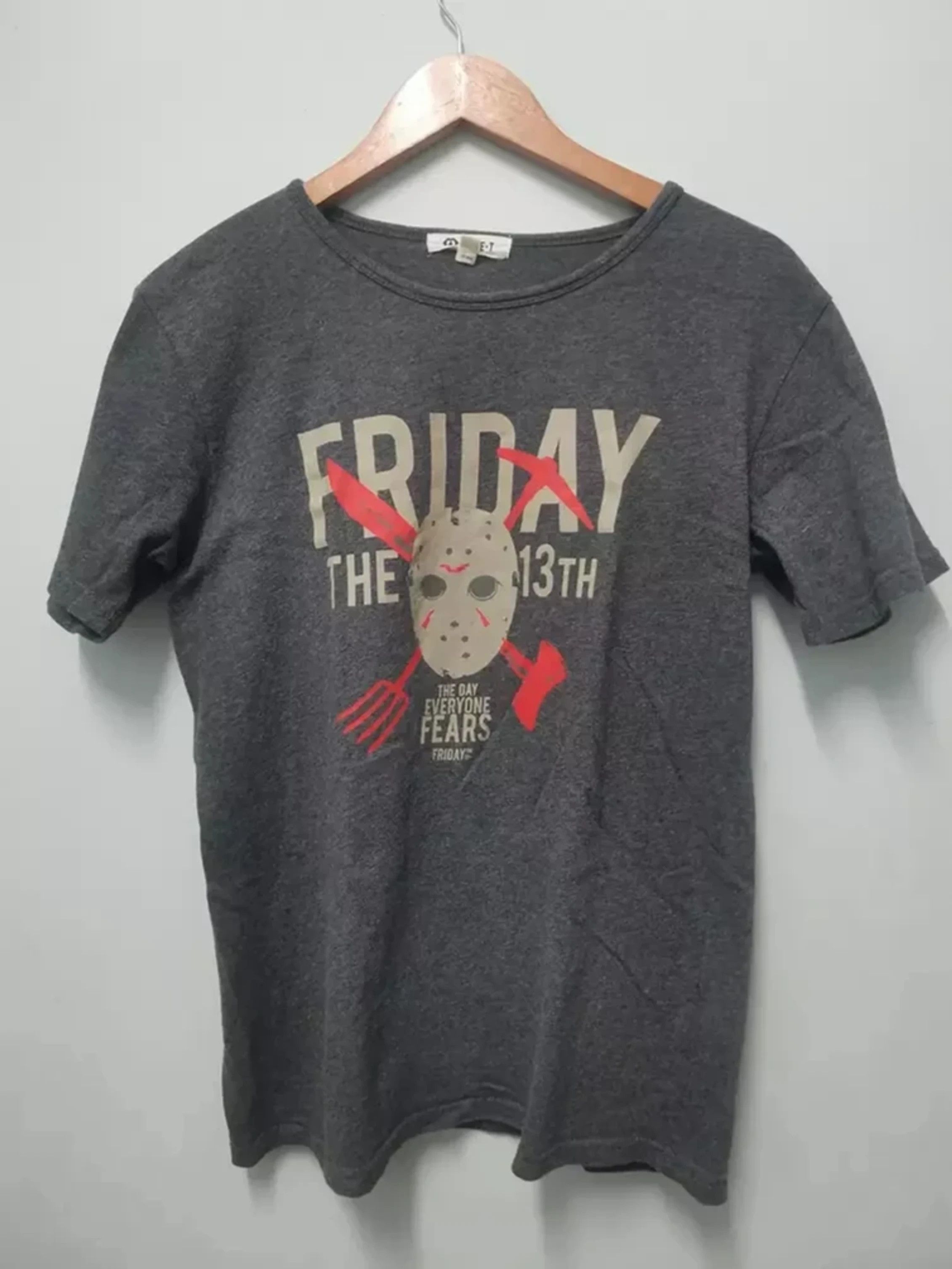 Expert Horror Friday The 13th Horror Movie Tee Freddy Jason Streetwear Size US L / EU 52-54 / 3 - 1 Thumbnail