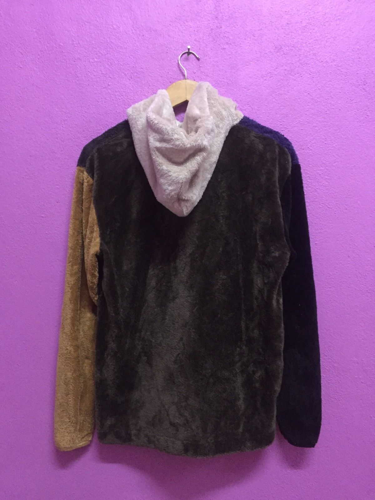 Beams Plus Vintage Beams Hoodies Size M Size US M / EU 48-50 / 2 - 2 Thumbnail