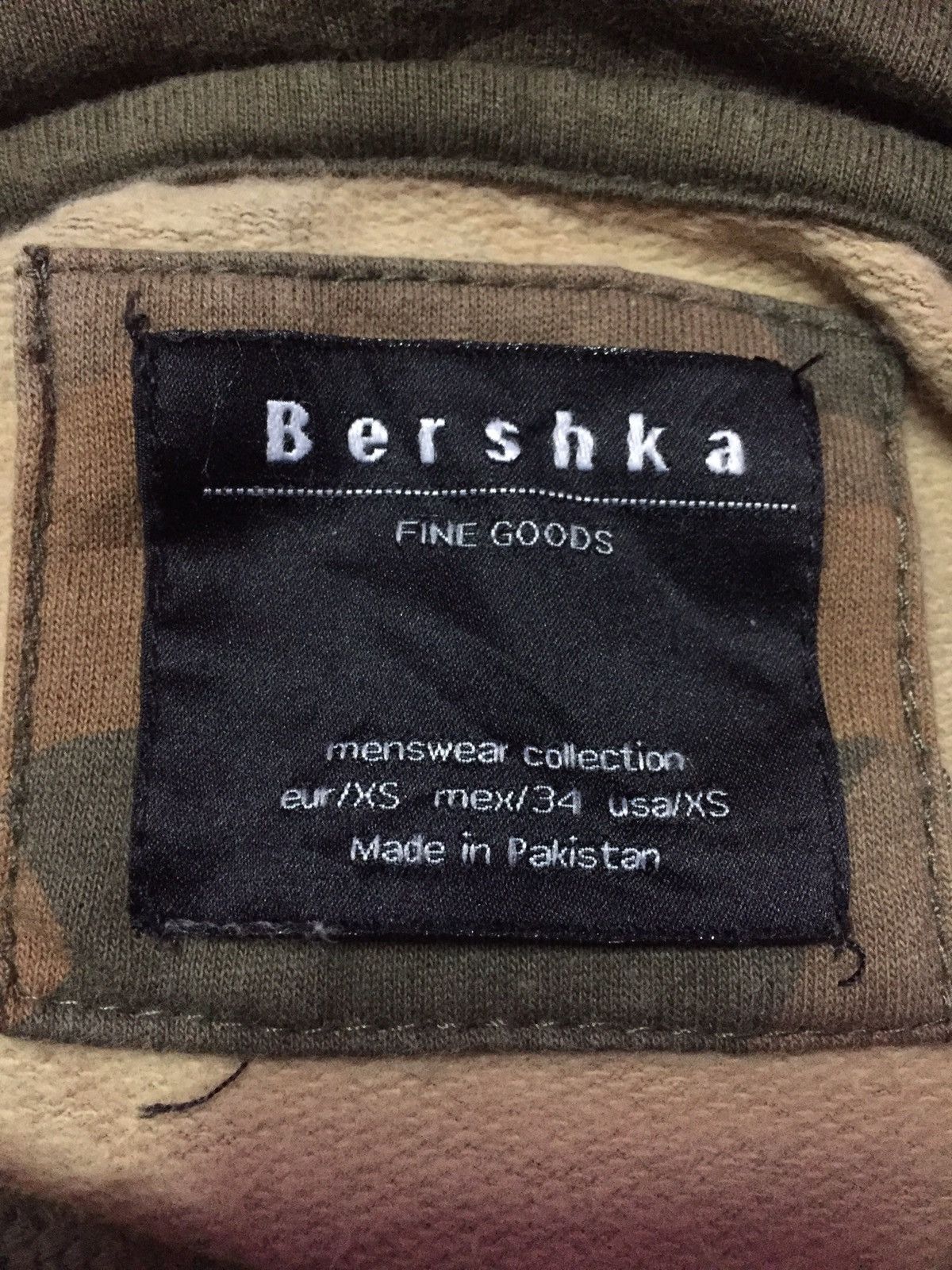 Bershka Bershka Camoflauge Hoodies Size US M / EU 48-50 / 2 - 3 Thumbnail