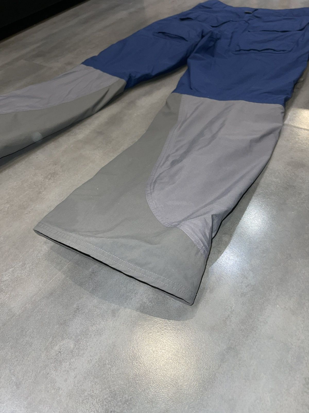 Nike ACG Nike ACG Technical Blue Ski Nylon Pants Size US 34 / EU 50 - 12 Thumbnail